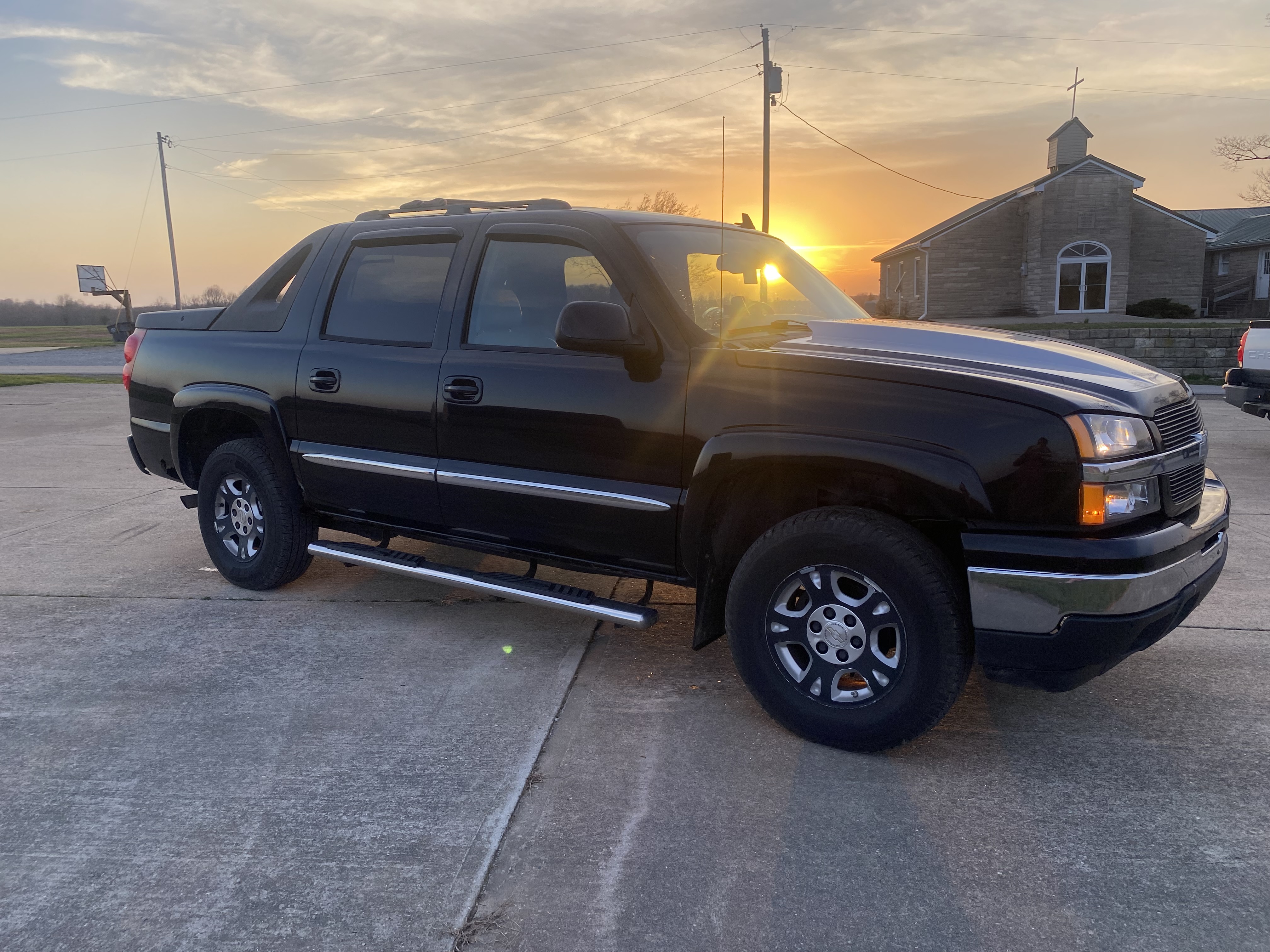 Used Chevrolet Avalanche for Sale Near Me Under $10,000 - Autotrader