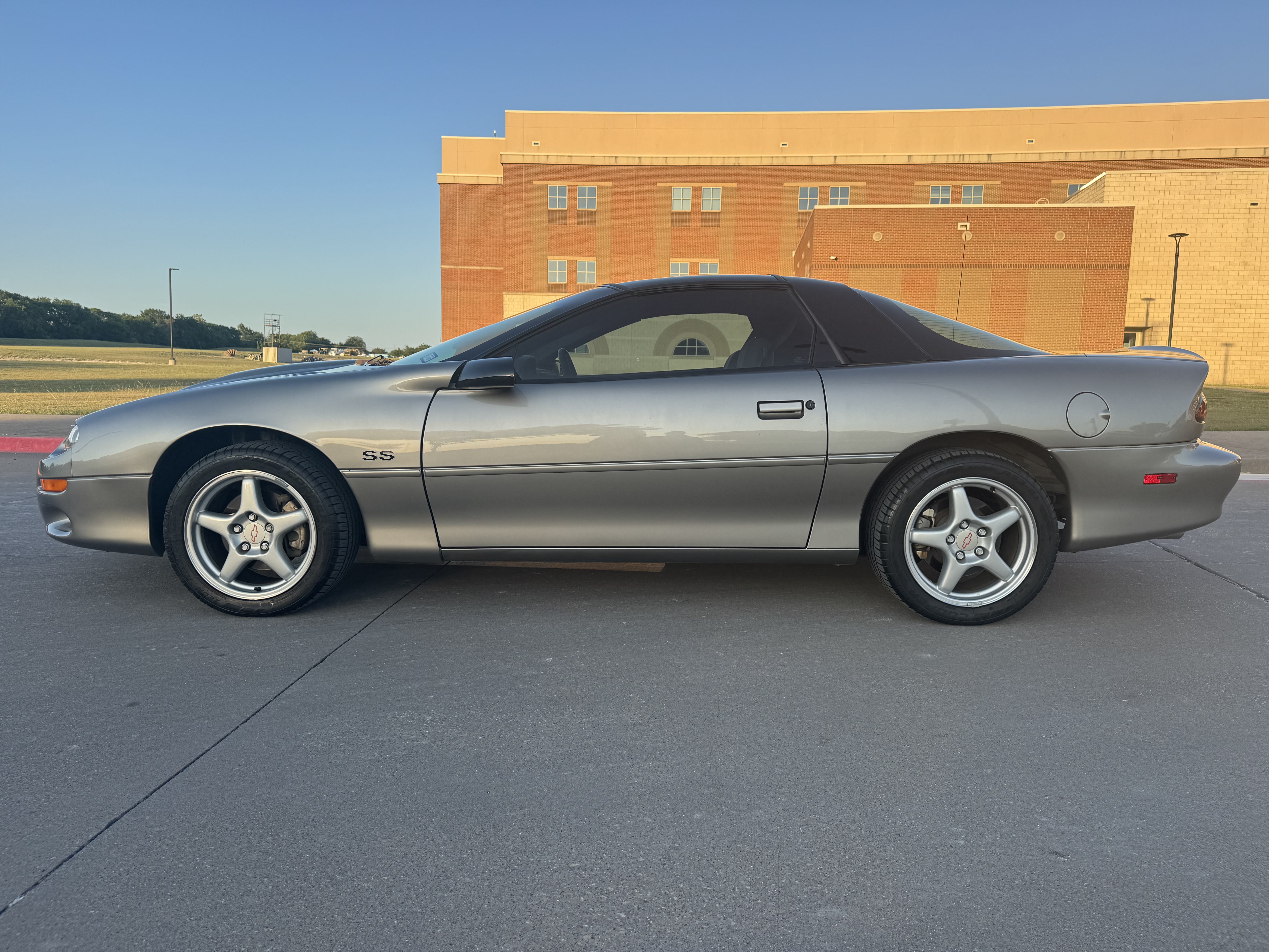 Used 1999 Chevrolet Camaro Z28 w/ SS Performance/Appearance Pkg