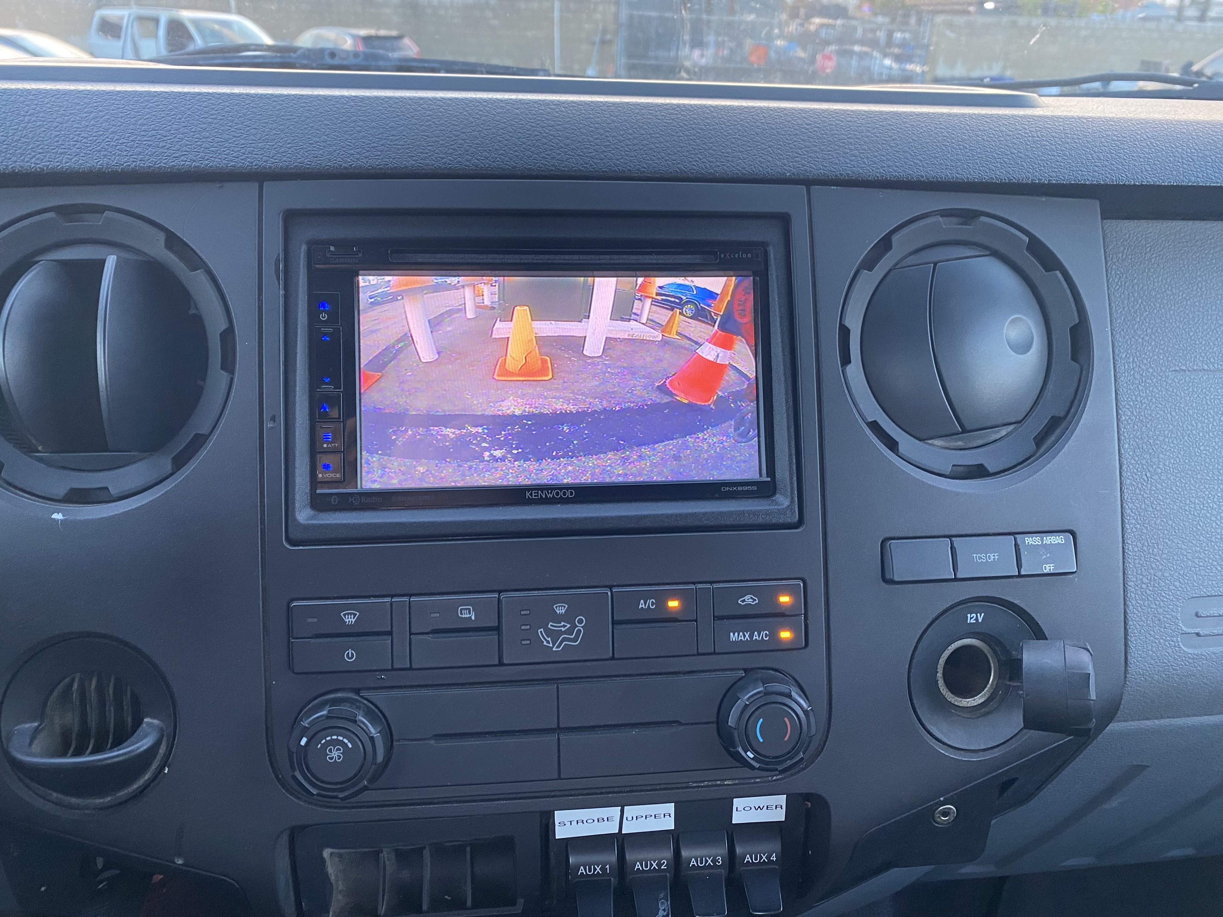 2015 Ford F550 2WD Regular Cab Super Duty