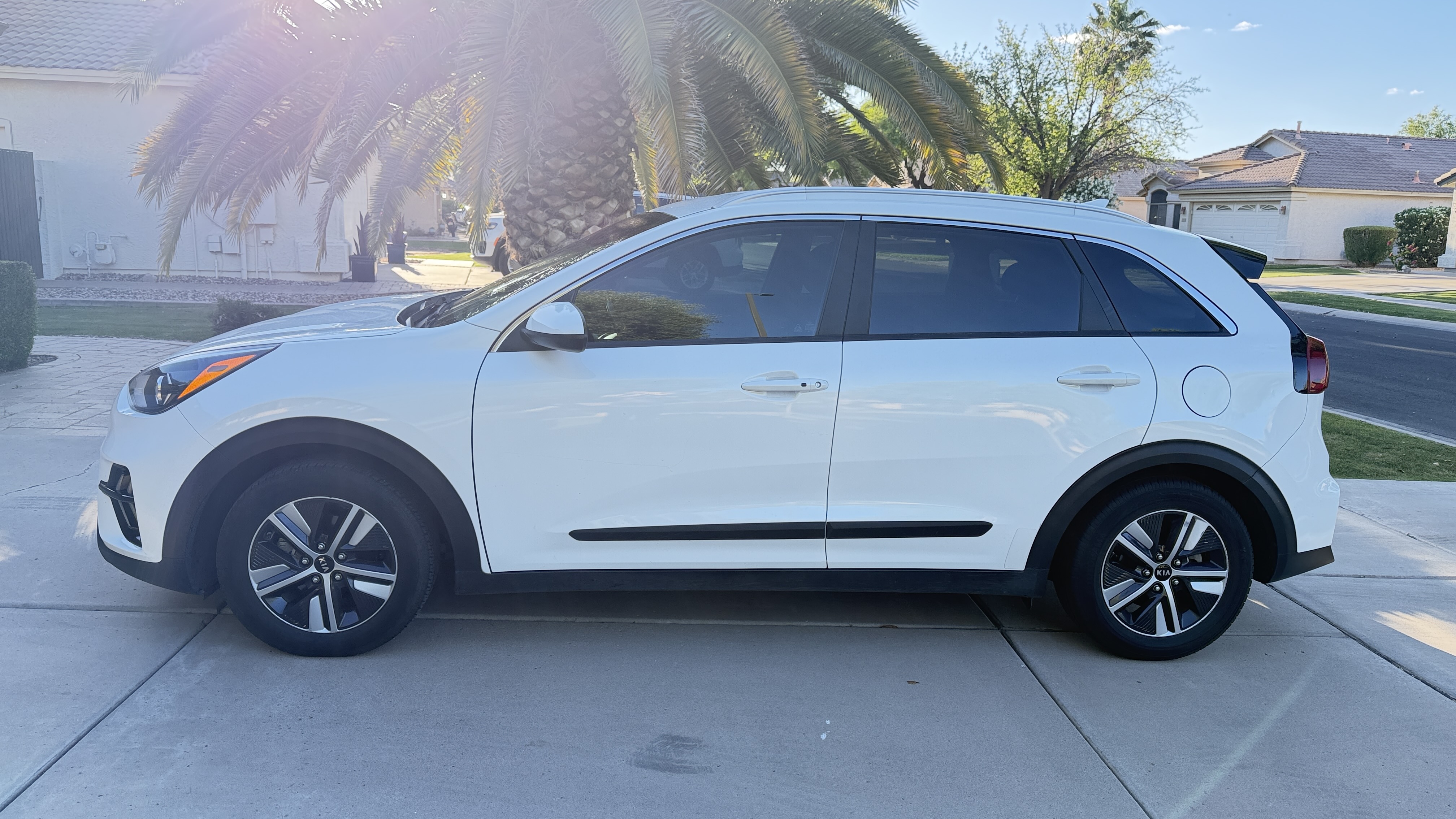 Used 2020 Kia Niro LXS w/ Paint Protection Package