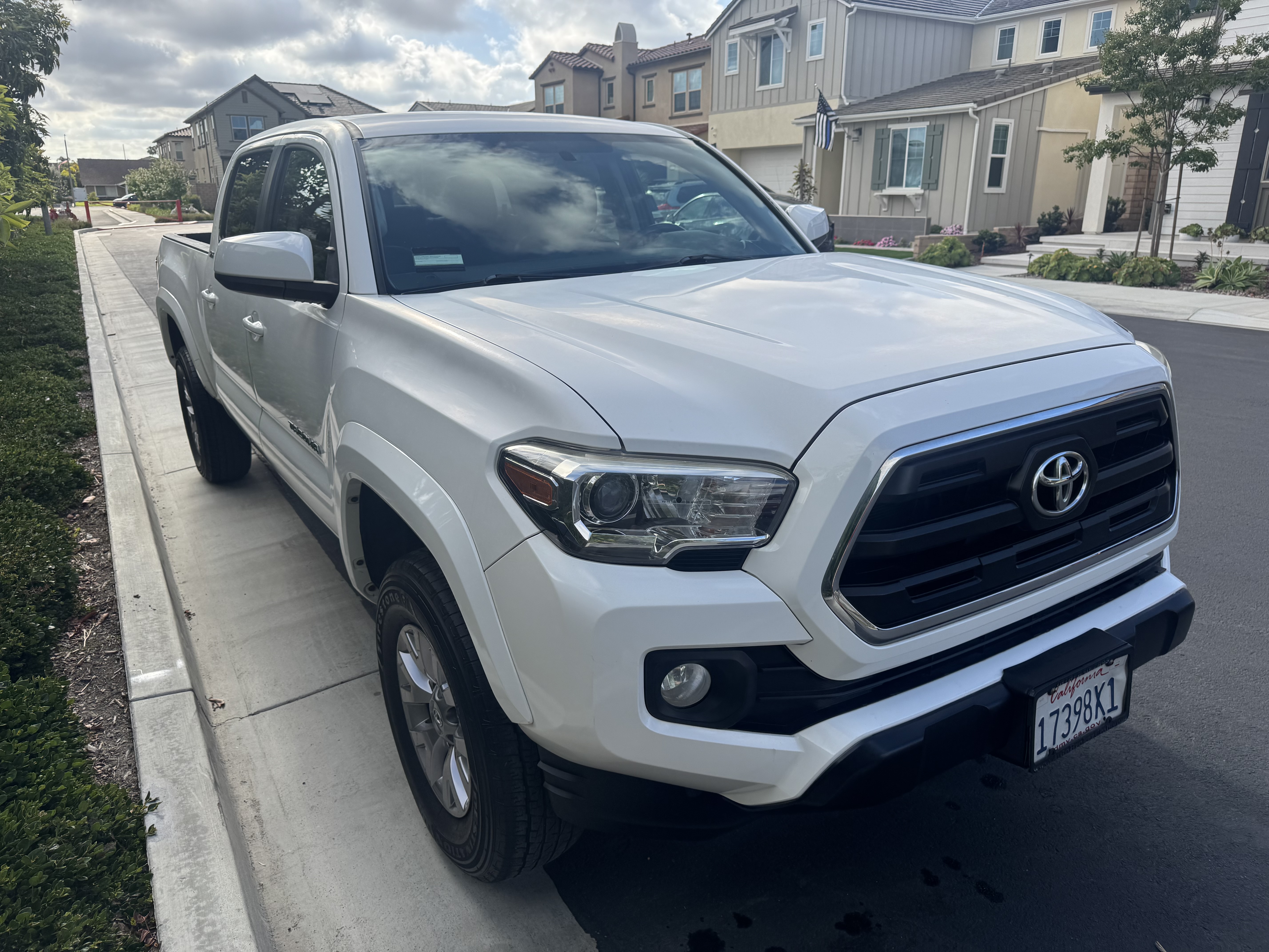 2017 Toyota Tacoma SR5