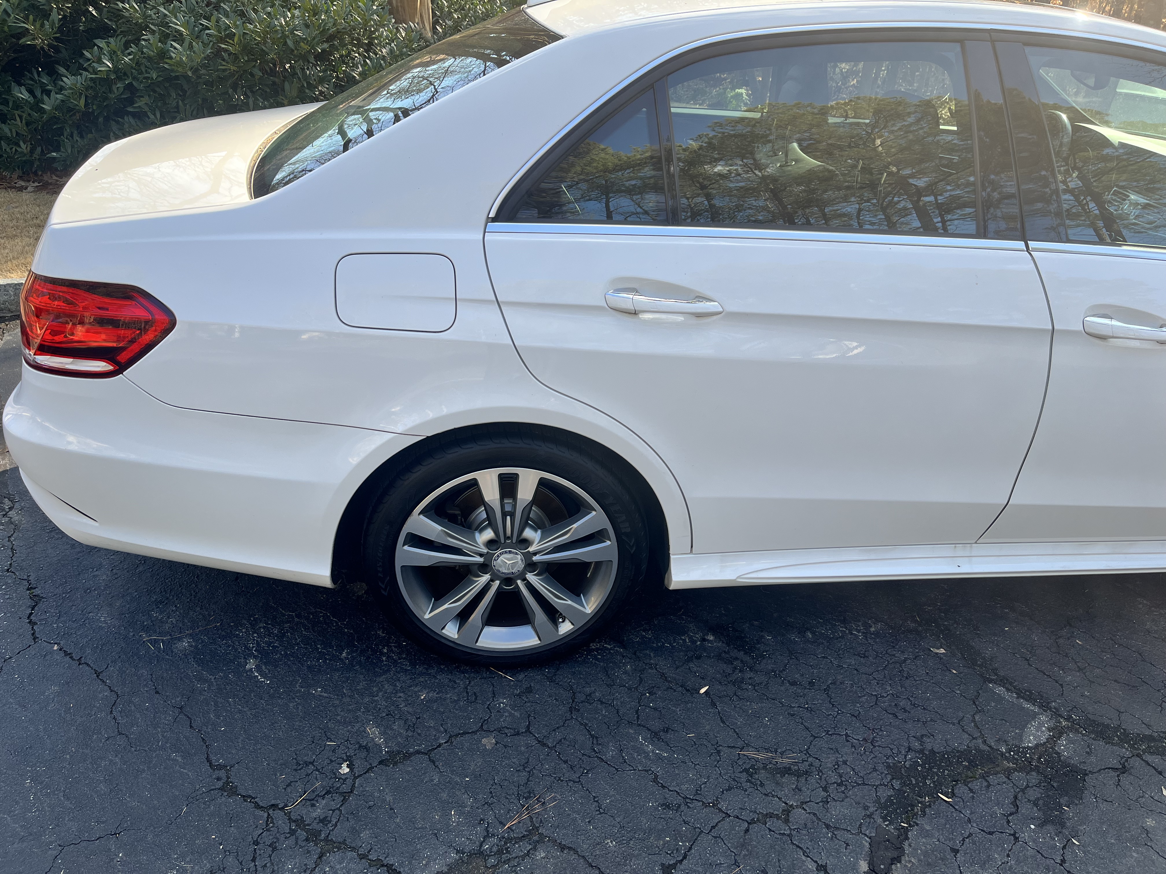 2015 Mercedes-Benz E 350 Sedan