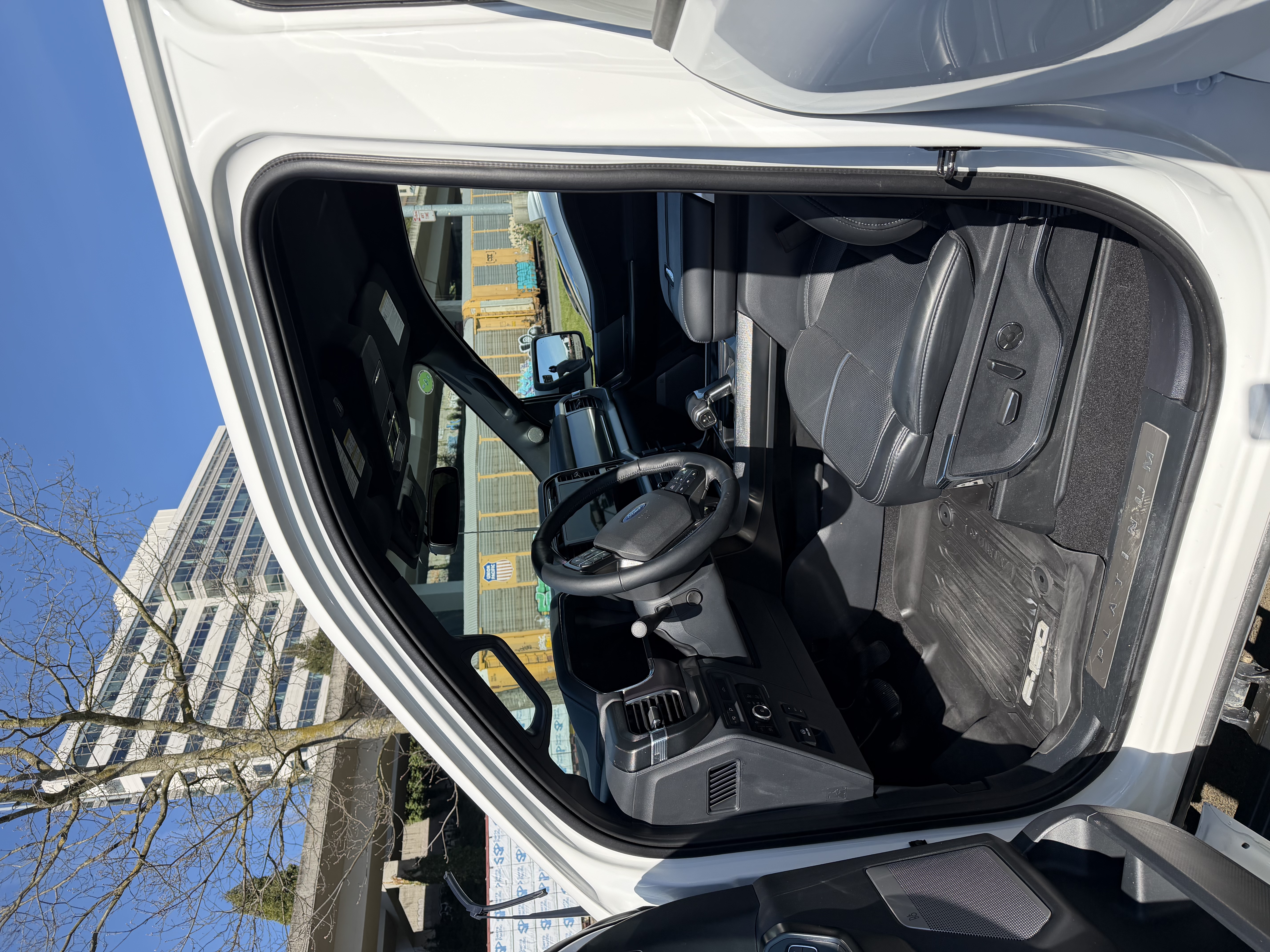 2024 Ford F150 Platinum