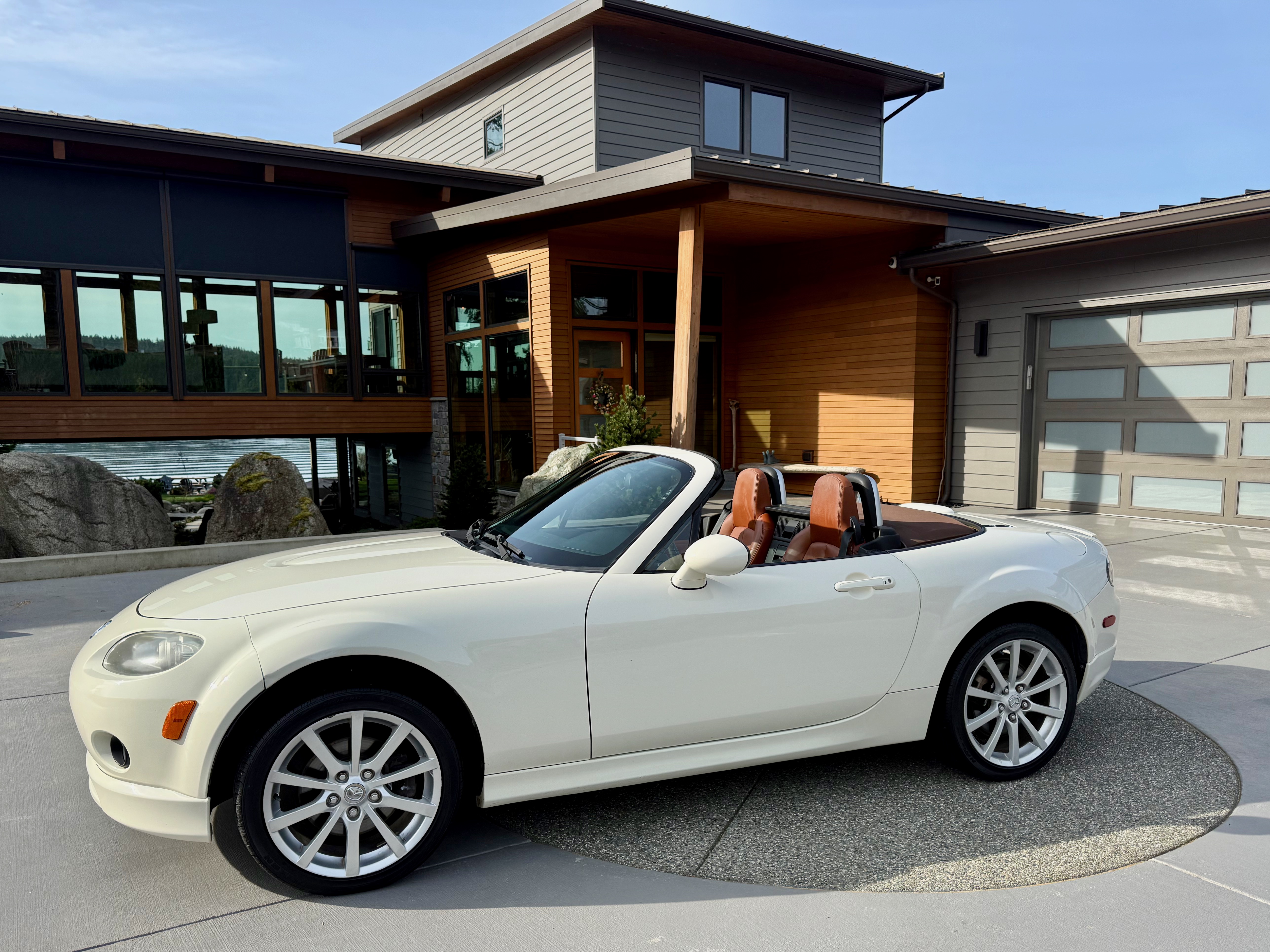 Used 2007 MAZDA MX-5 Miata Grand Touring w/ Premium Pkg