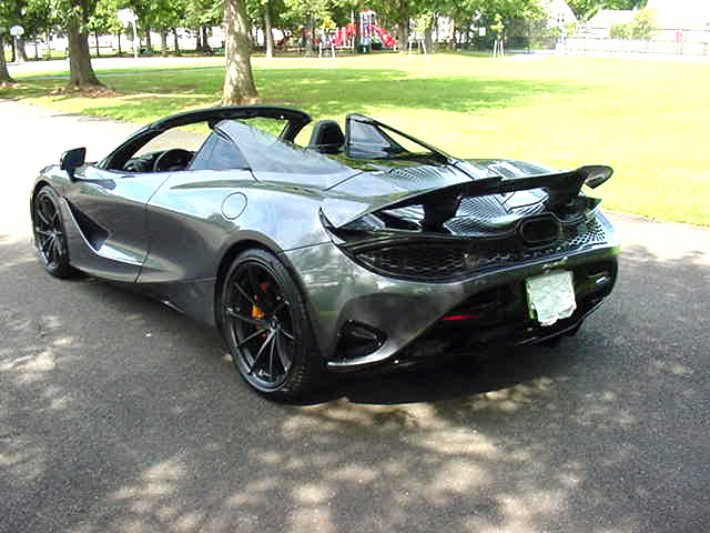 Used 2024 McLaren 750S Spider photo 20