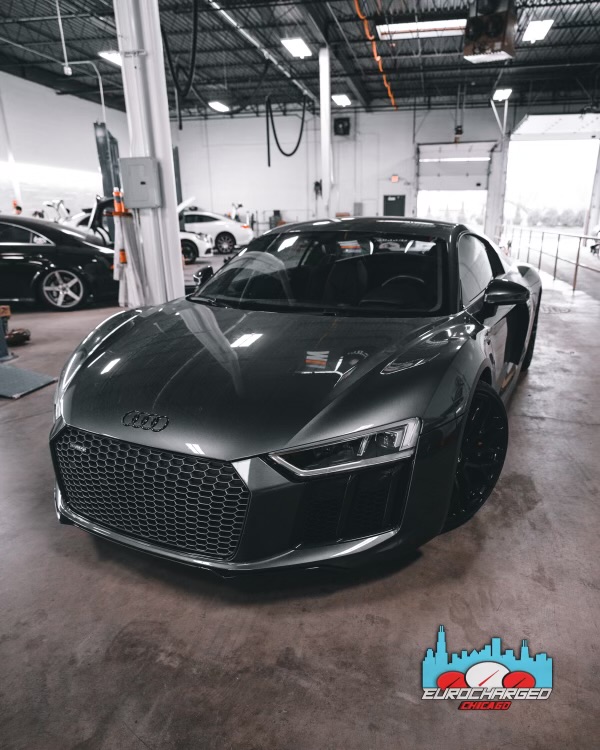 Used 2017 Audi R8 V10