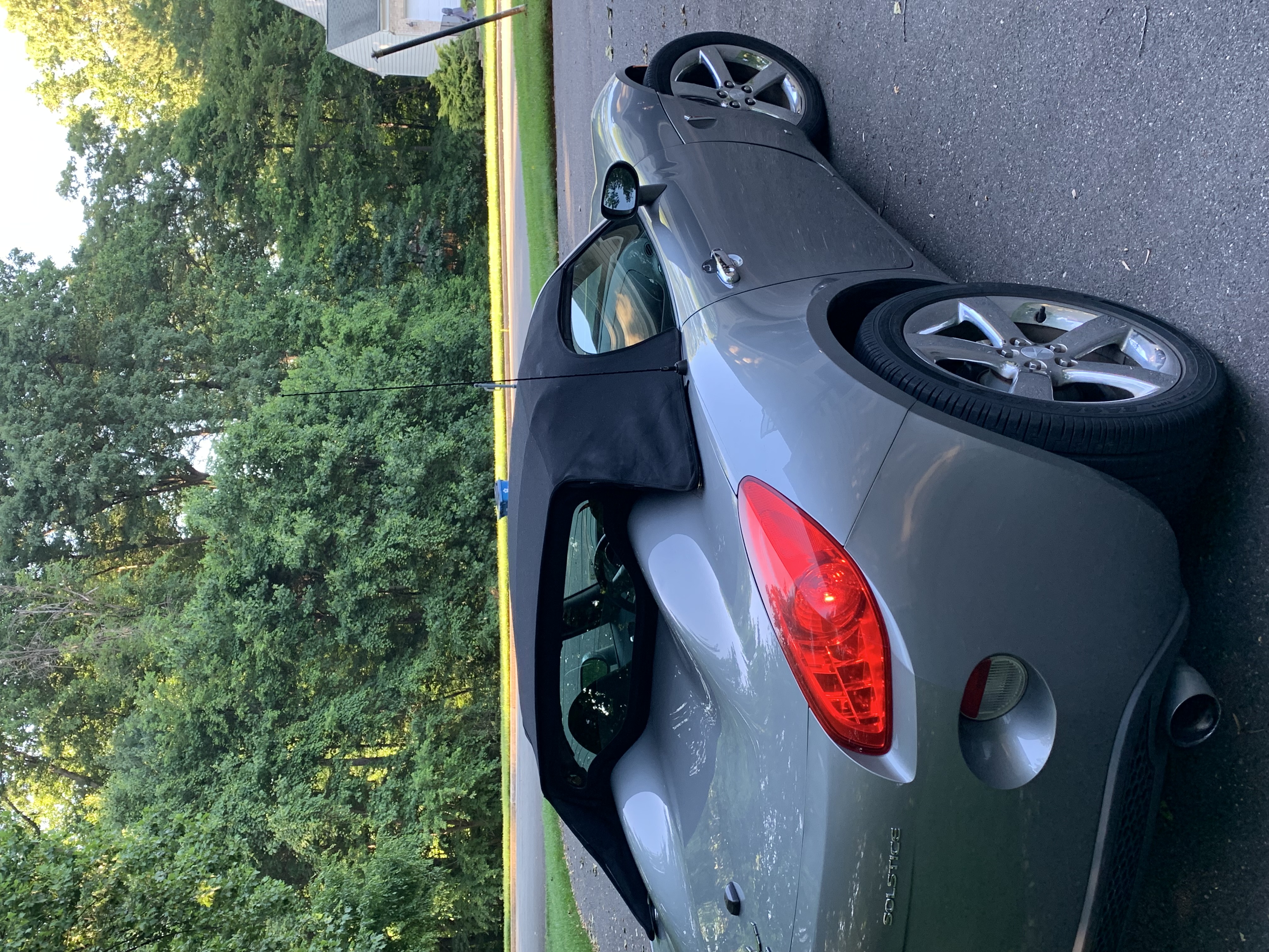 Used 2006 Pontiac Solstice Convertible w/ Premium Package