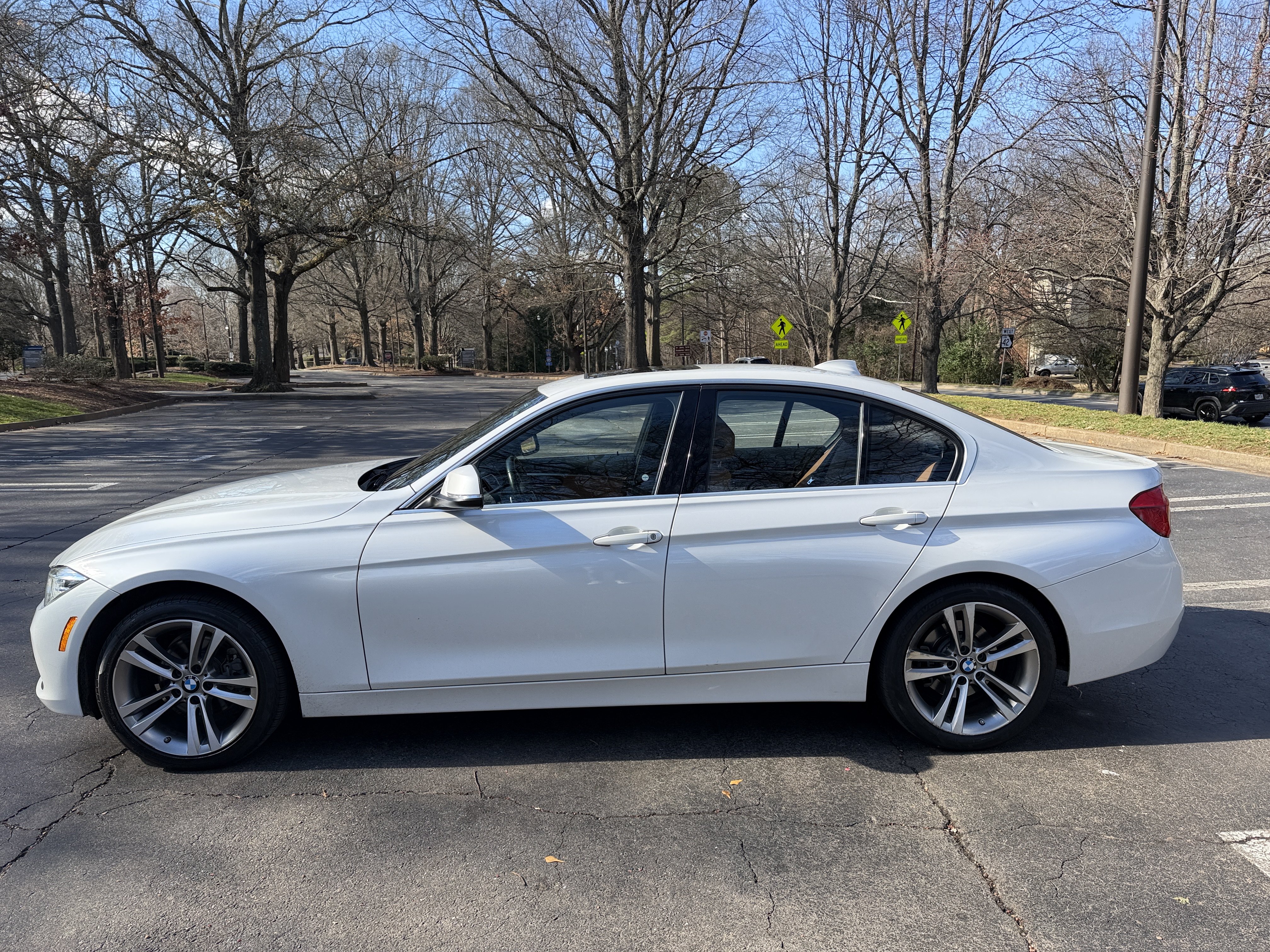 2018 BMW 330i Sedan