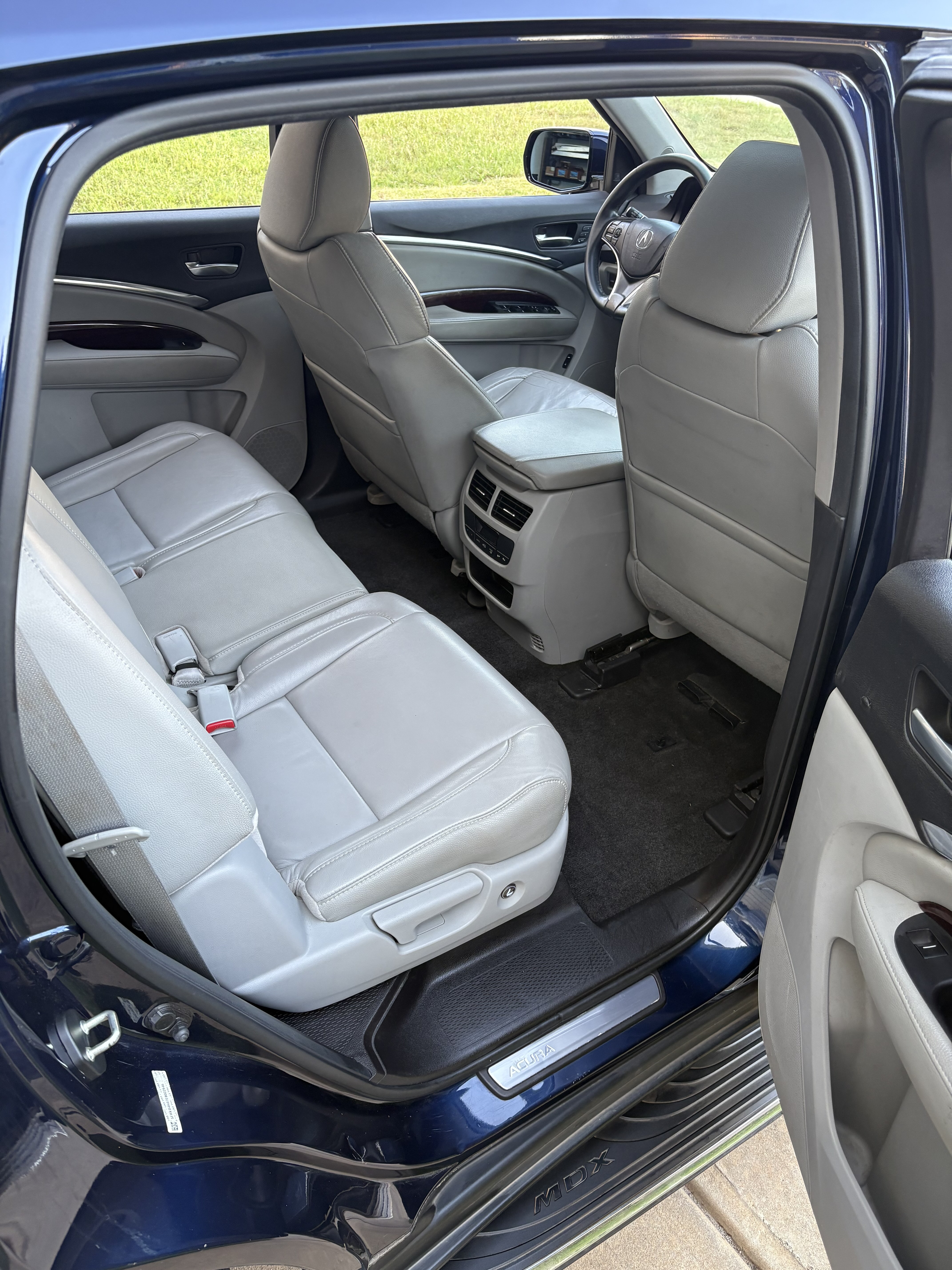 2014 Acura MDX SH-AWD w/ Technology Package