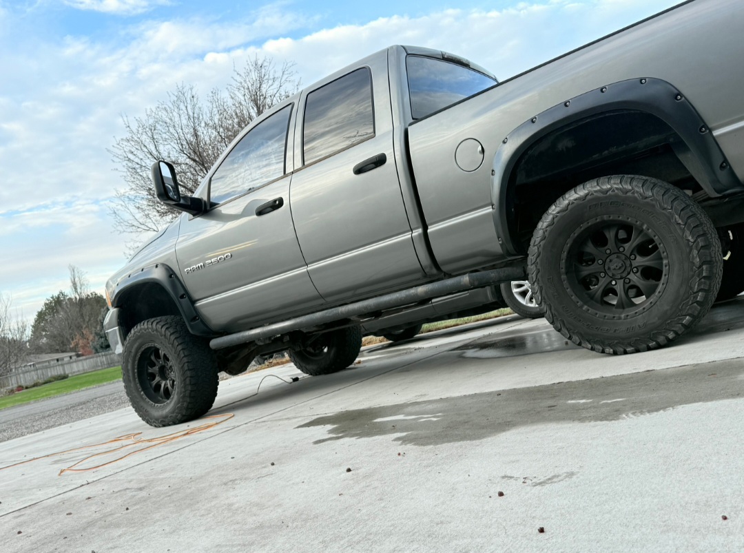 Used 2005 Dodge Ram 2500 Truck SLT w/ Trailer Tow Group