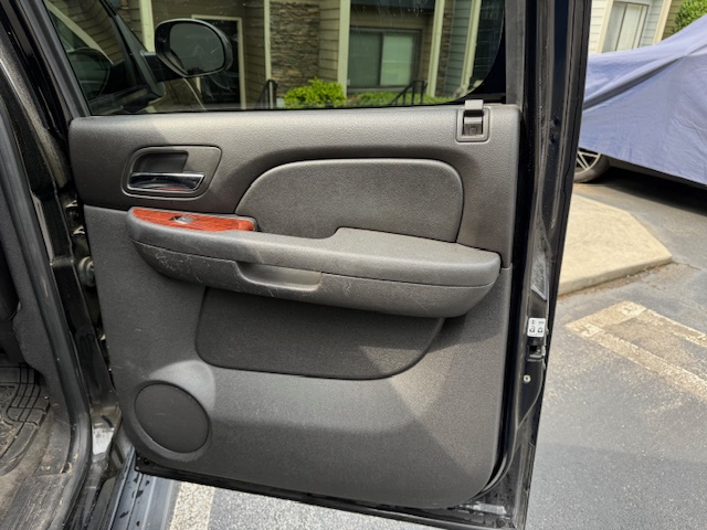 2011 Chevrolet Suburban 2500 LT