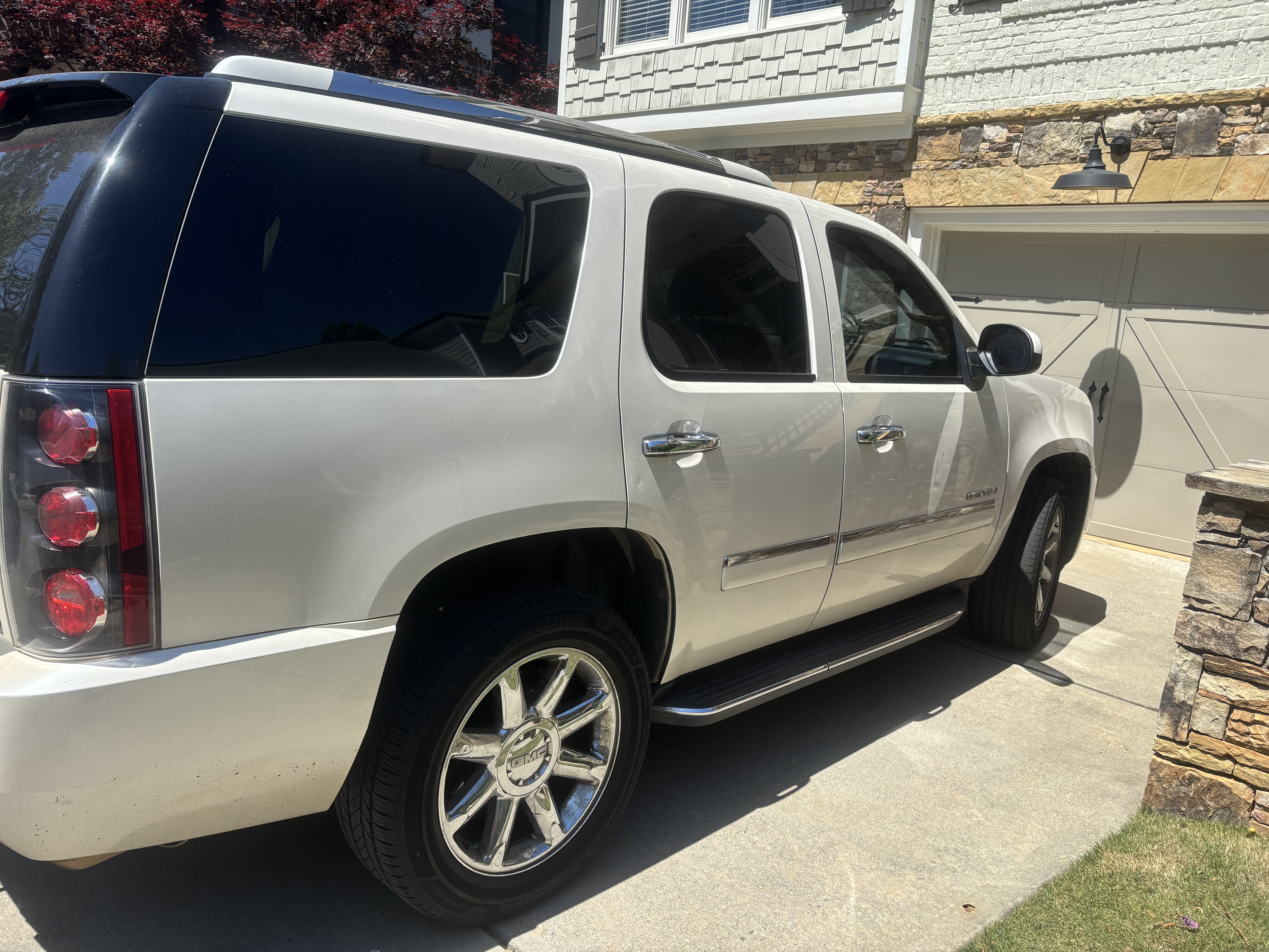 2011 GMC Yukon Denali