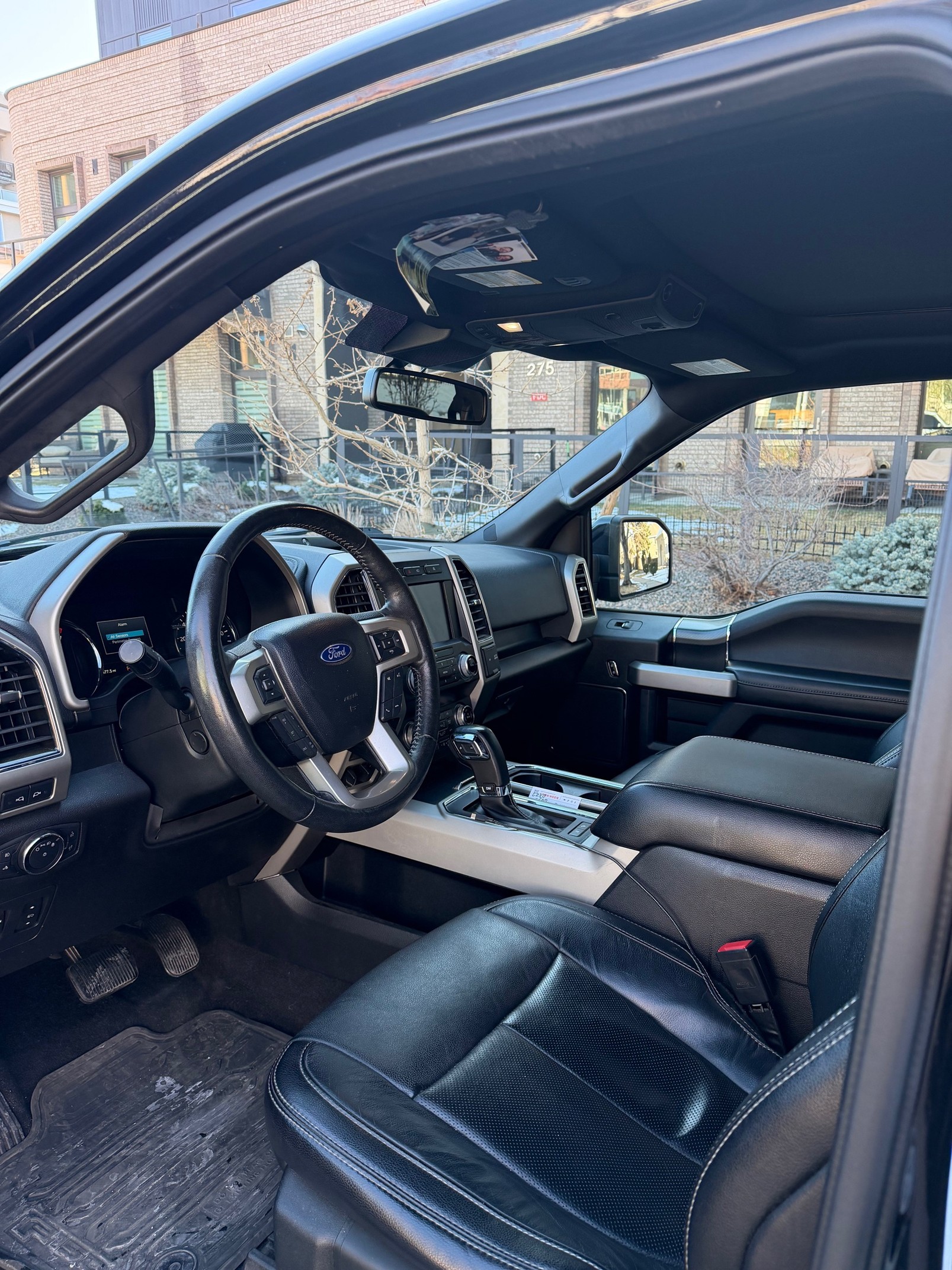 2020 Ford F150 Lariat