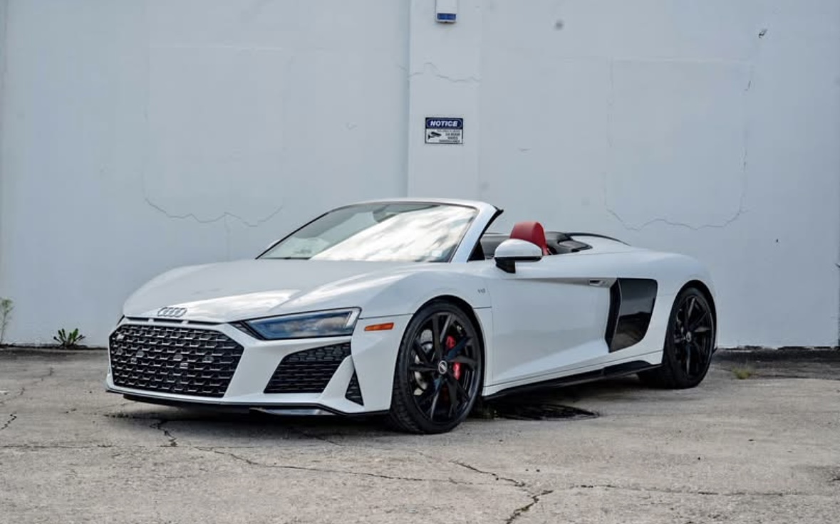 Used 2023 Audi R8 V10 performance
