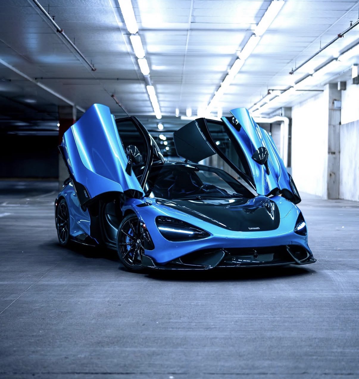 Used 2021 McLaren 765LT 3
