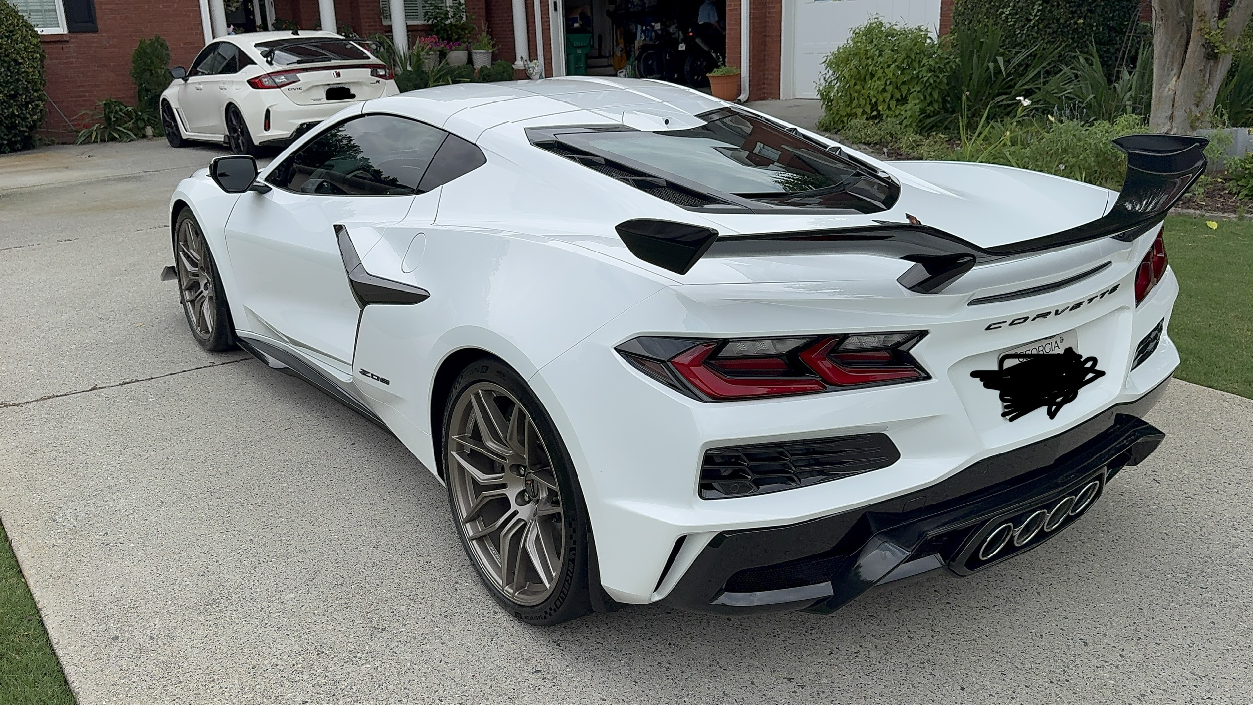Used 2024 Chevrolet Corvette Z06 w/ Z07 Performance Package