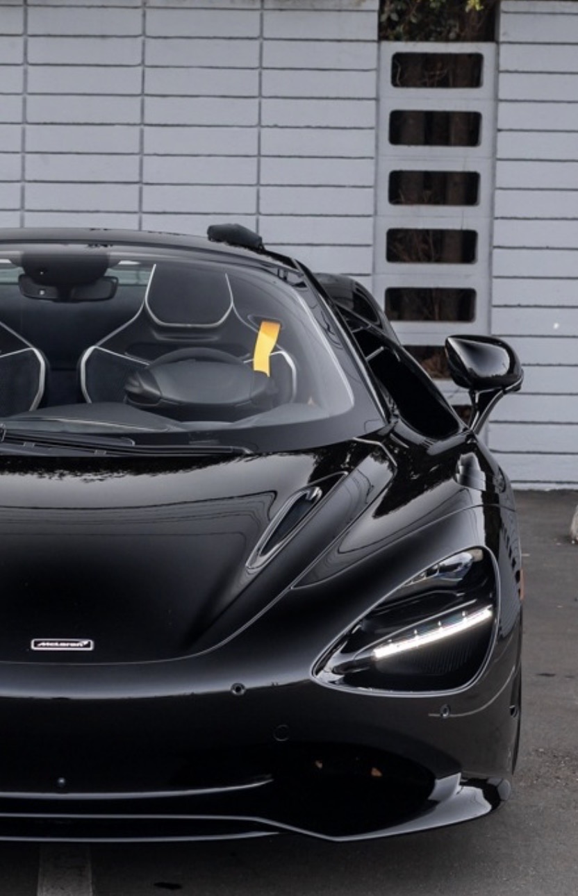 Used 2024 McLaren 750S Spider photo 3