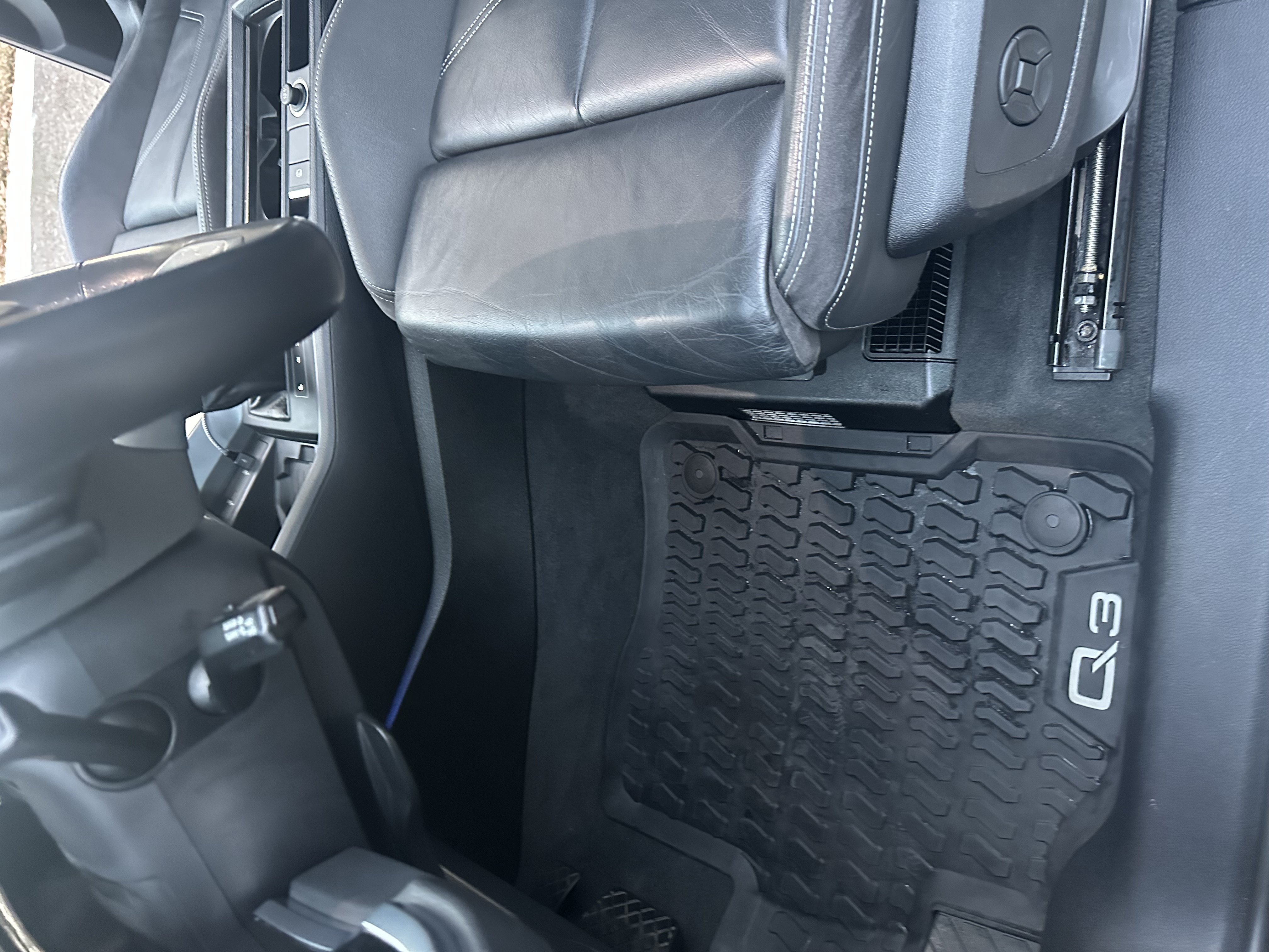 2019 Audi Q3 2.0T Prestige