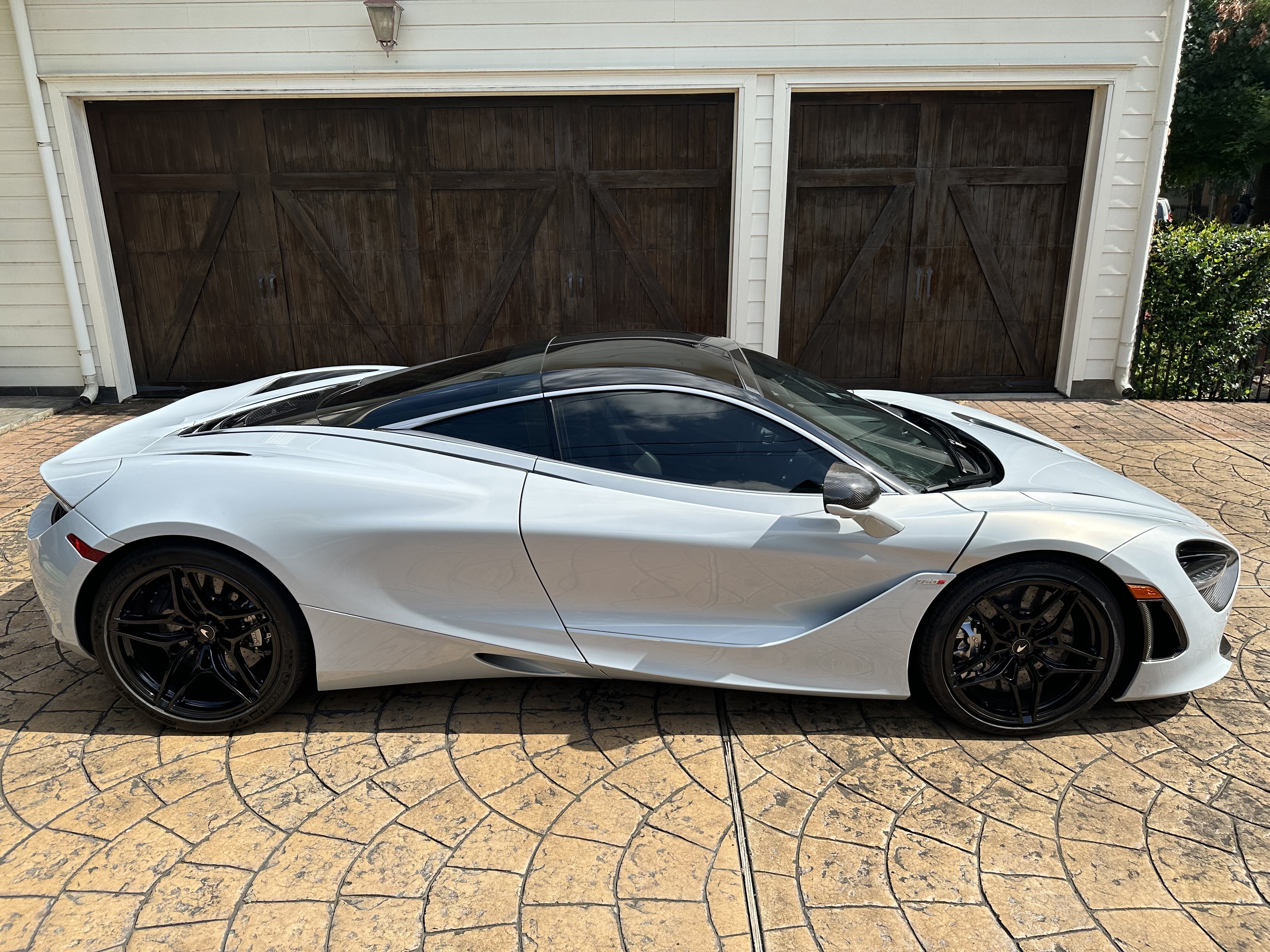 Used 2018 McLaren 720S Performance photo 6