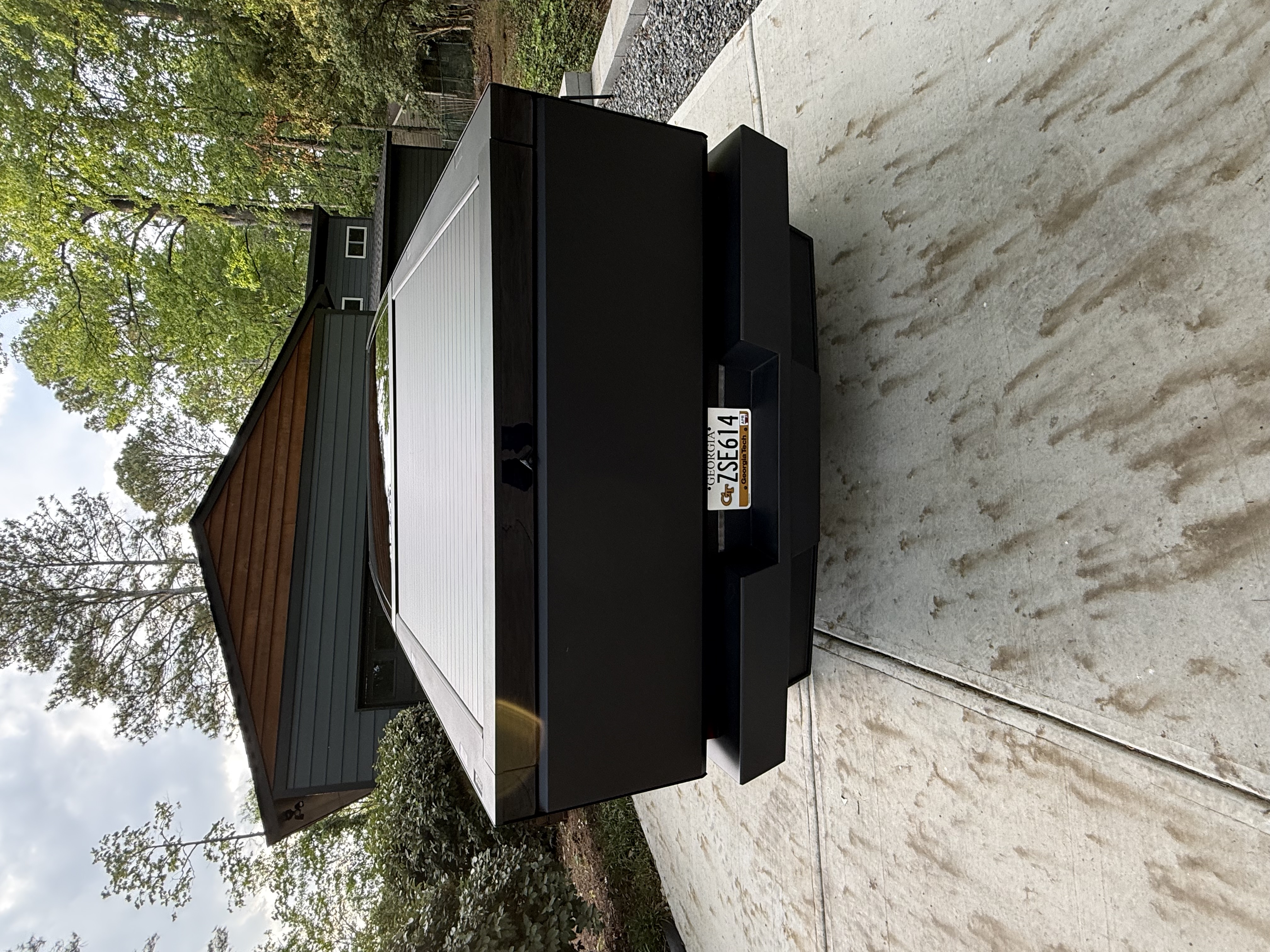 2025 Tesla Cybertruck AWD Crew Cab