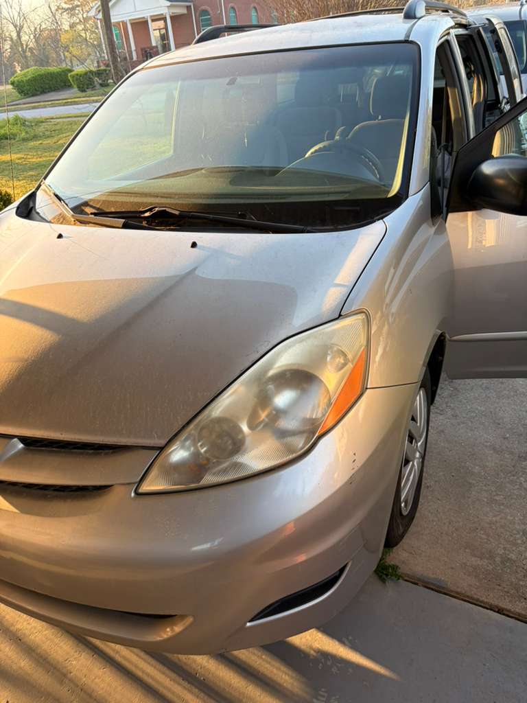 2006 Toyota Sienna LE