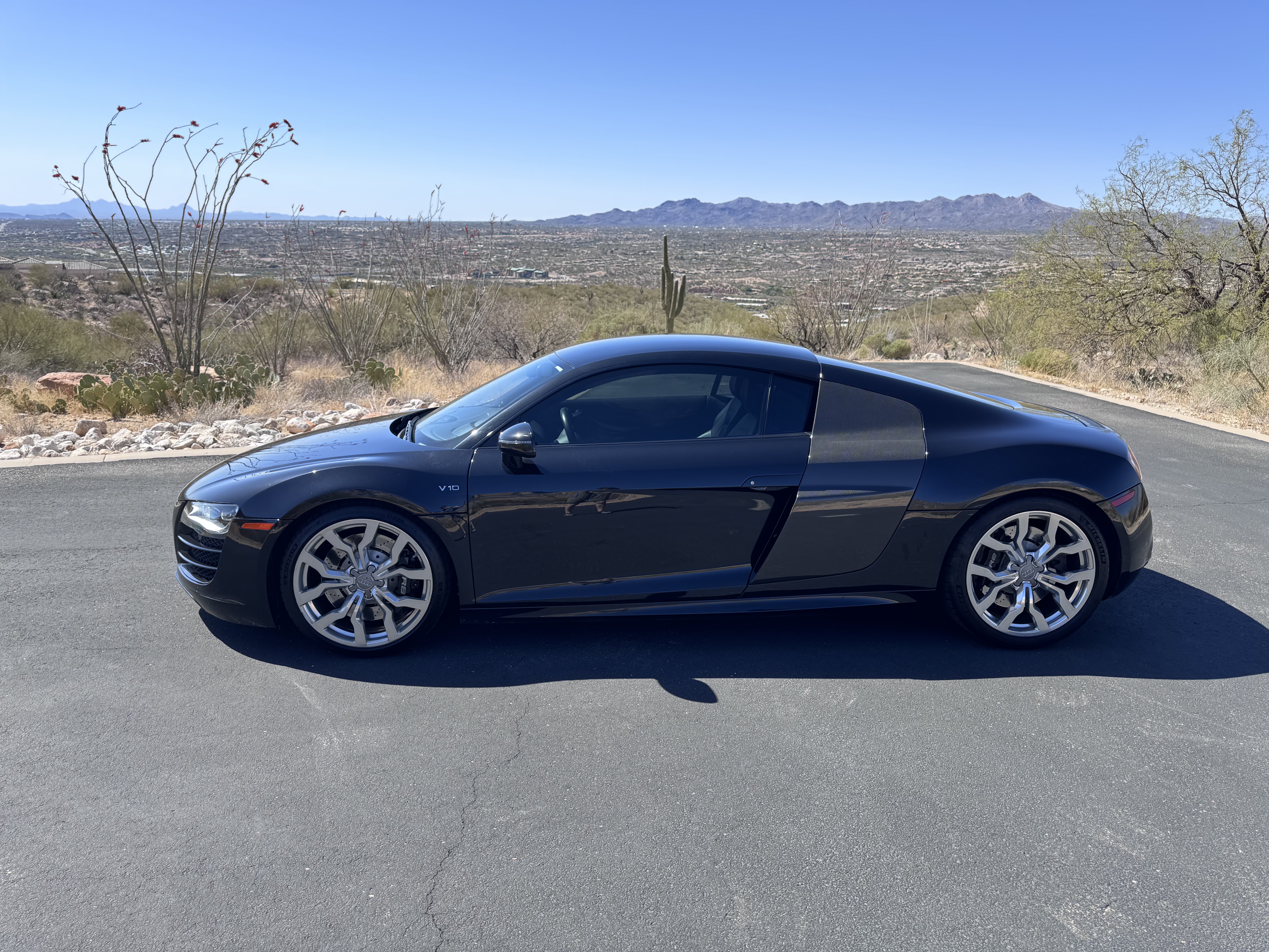 Used 2012 Audi R8 V10