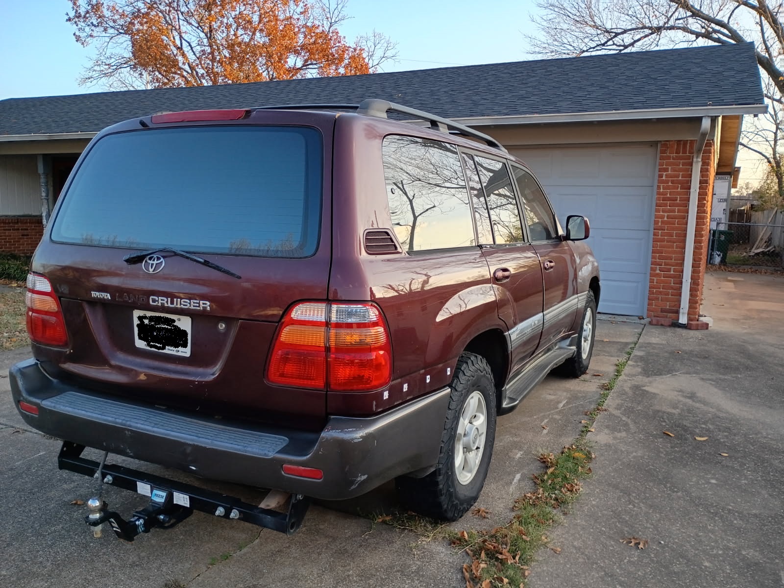 Used 2000 Toyota Land Cruiser Sport Utility 4D