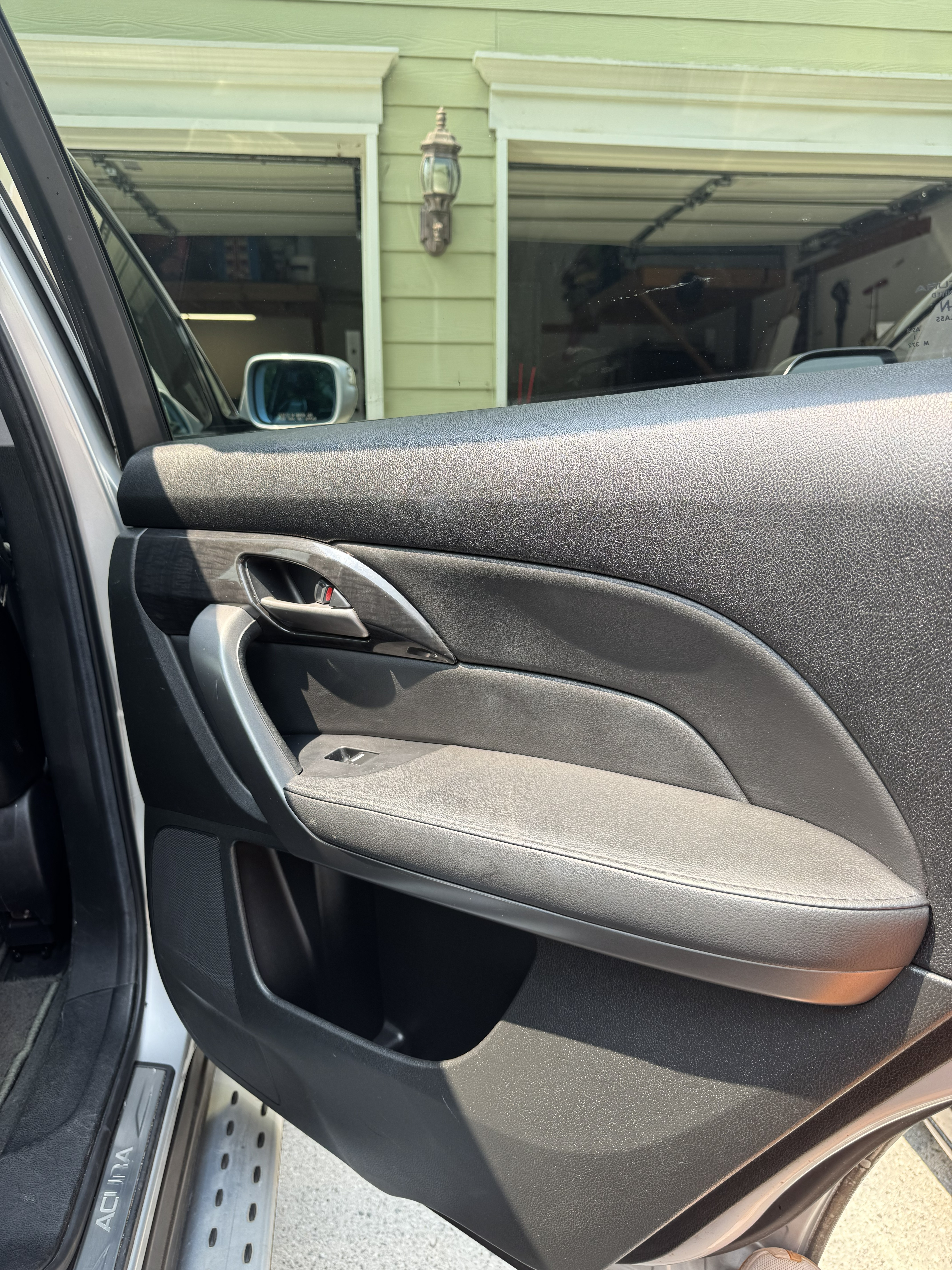 2008 Acura MDX w/ Technology Package