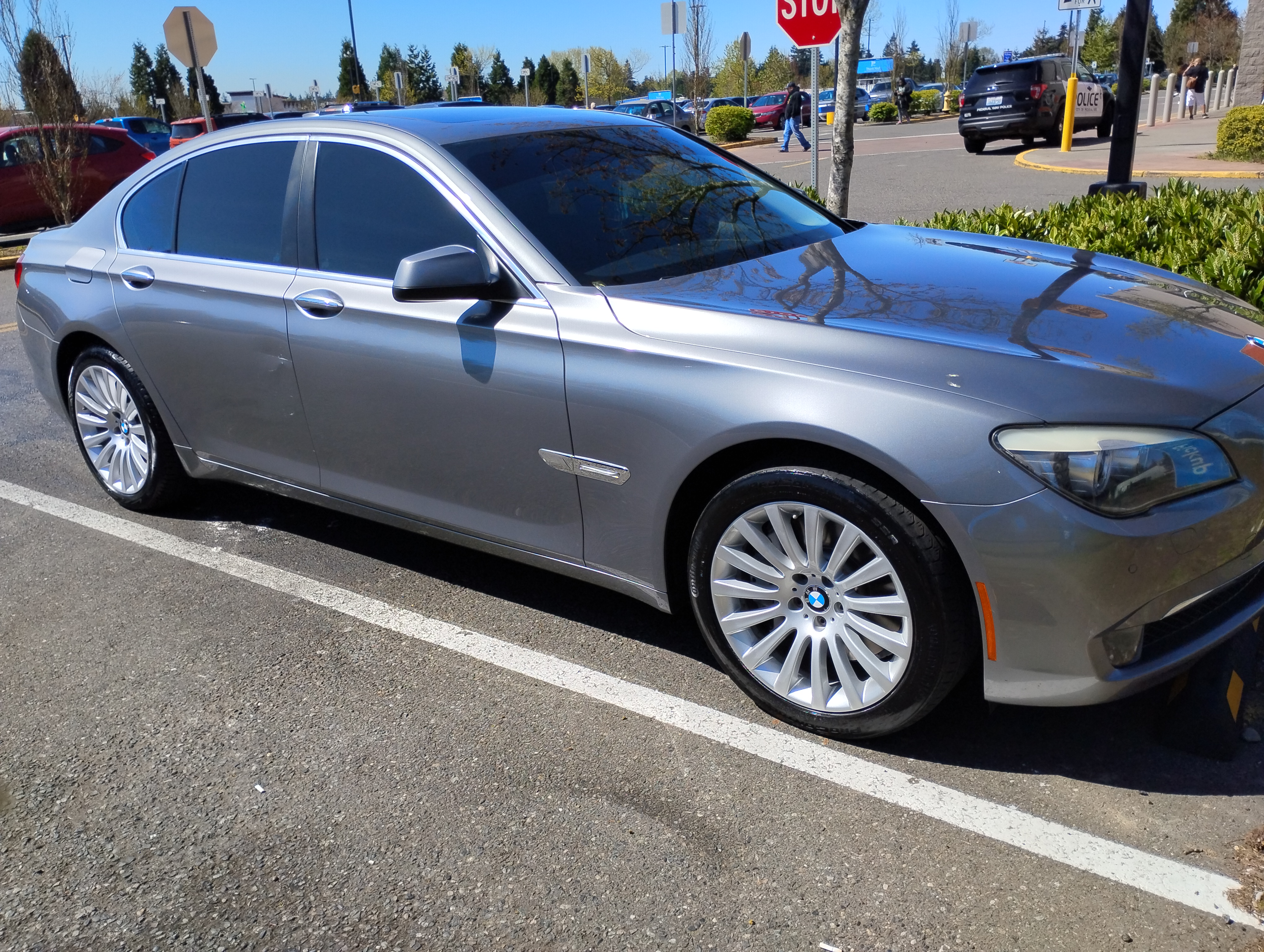 2012 BMW 750i