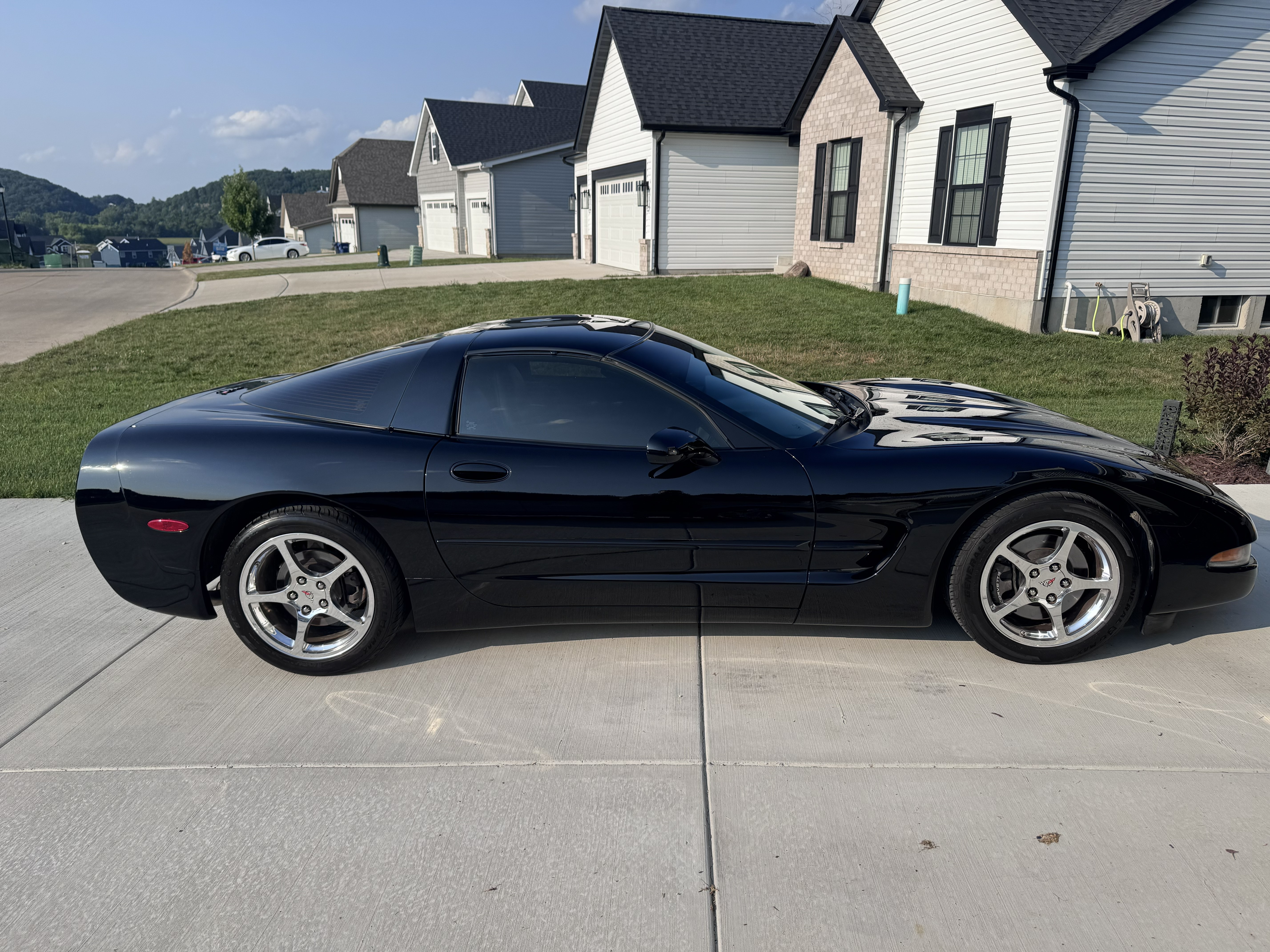 Used 2004 Chevrolet Corvette Coupe