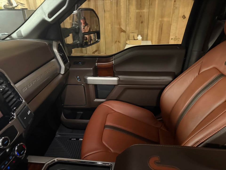 2022 Ford F350 King Ranch