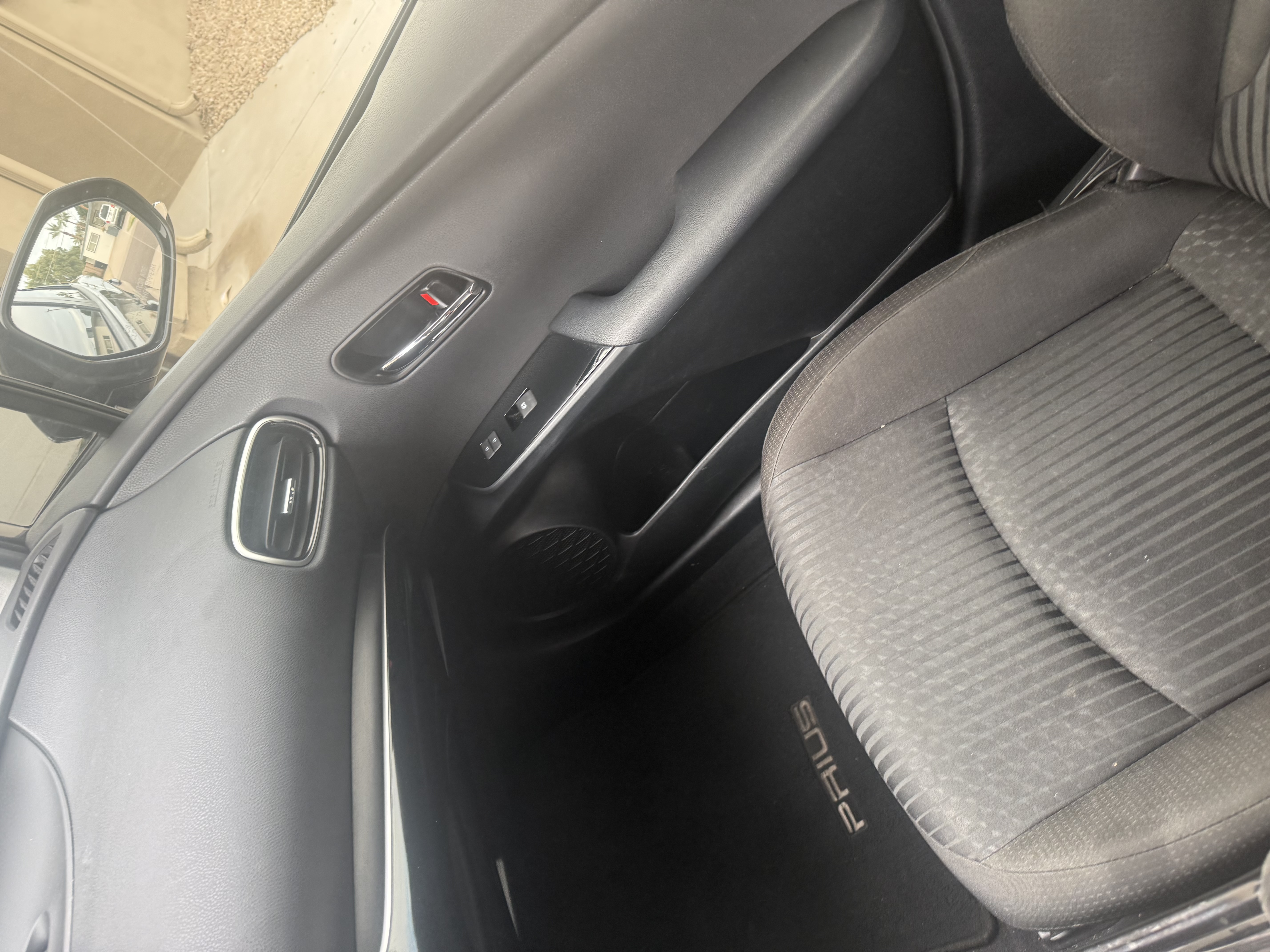 2016 Toyota Prius Three