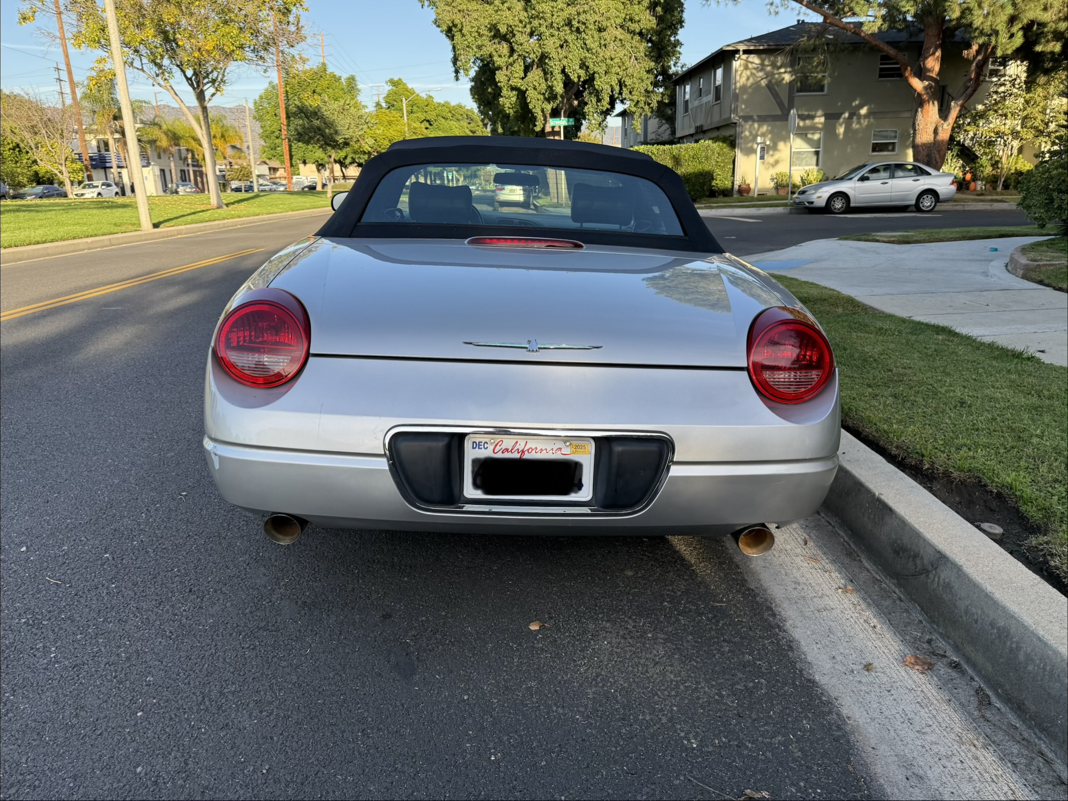 2004 Ford Thunderbird