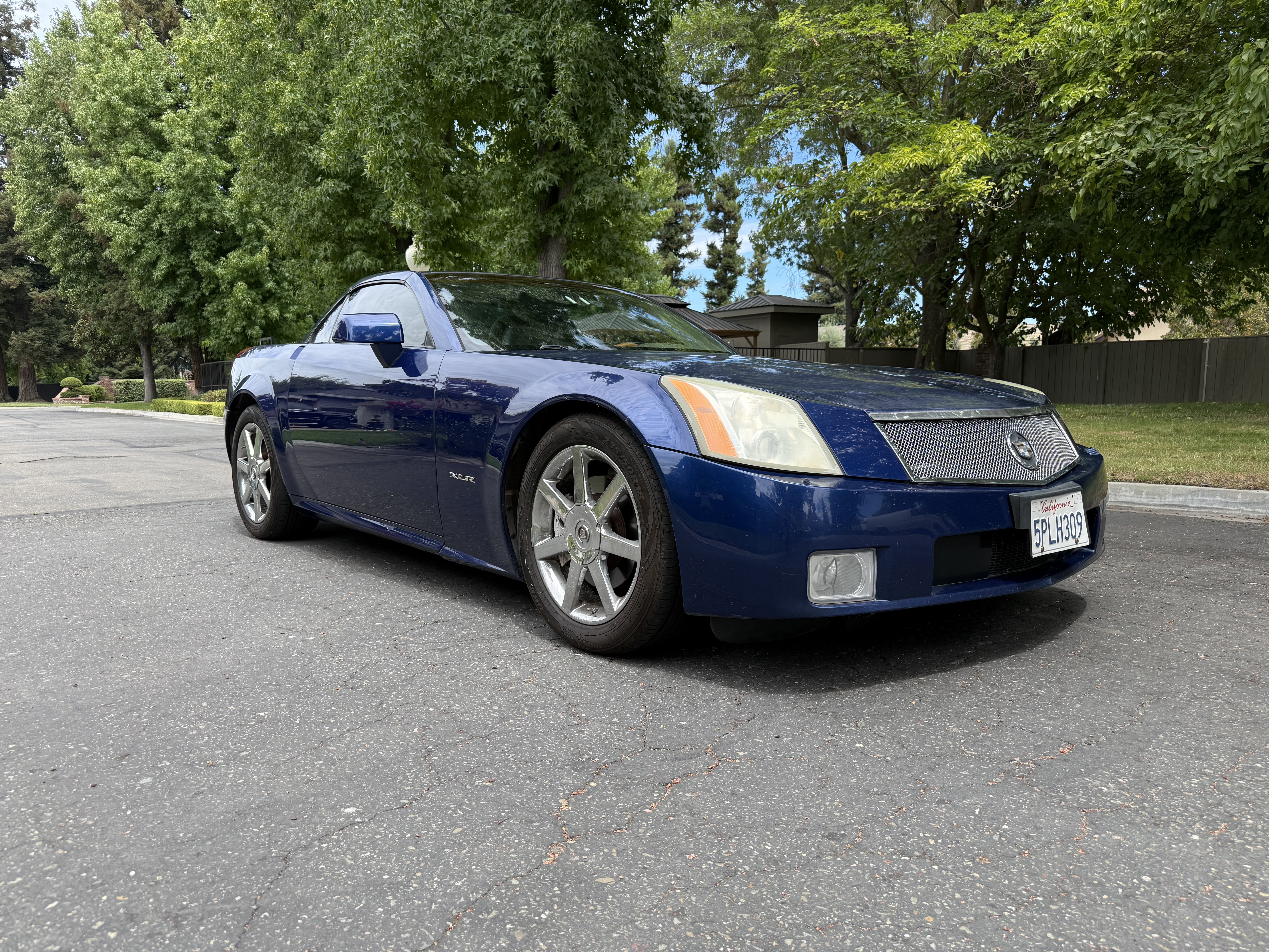 Used 2004 Cadillac XLR