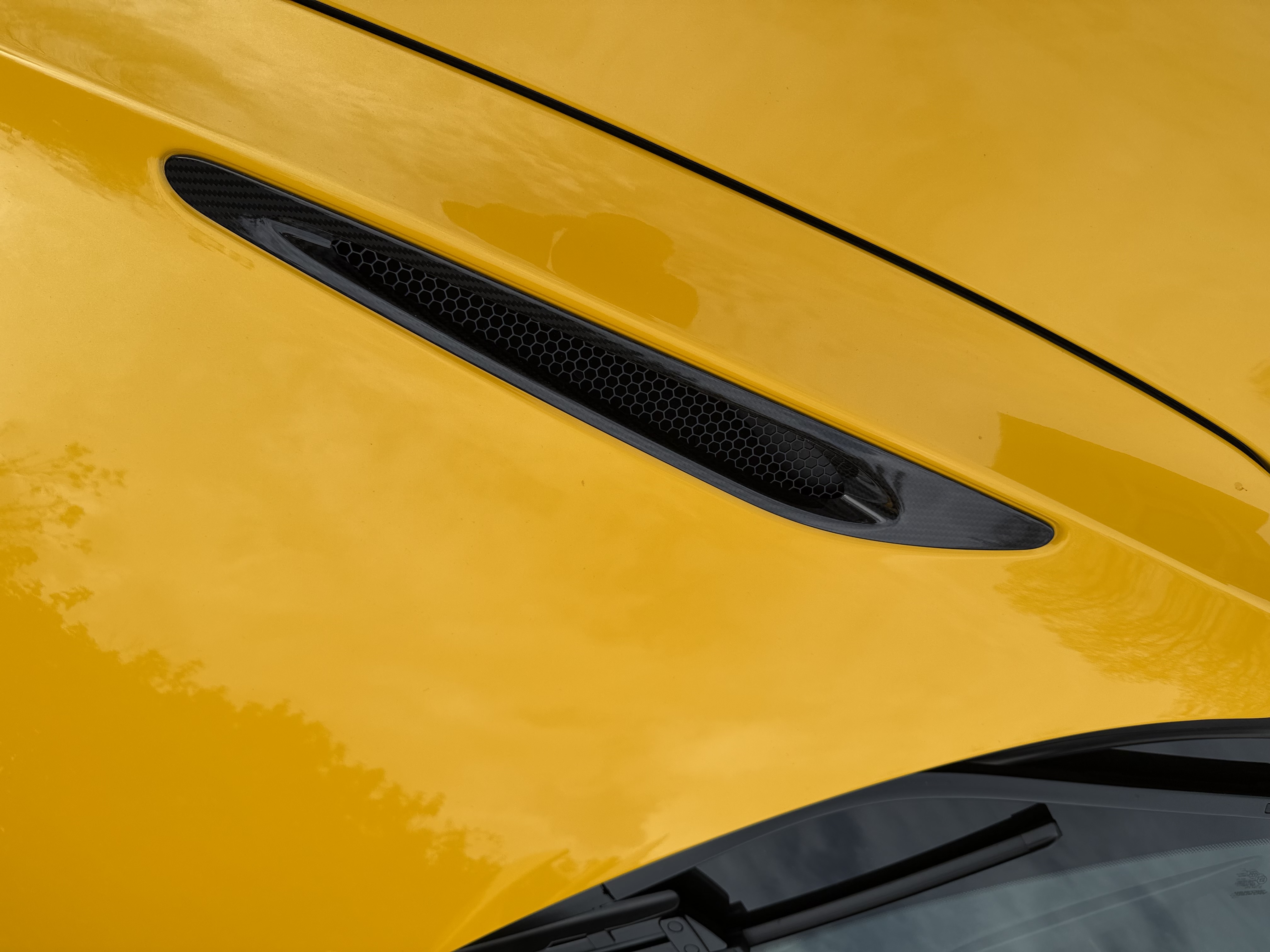 Used 2020 McLaren 720S Spider photo 15