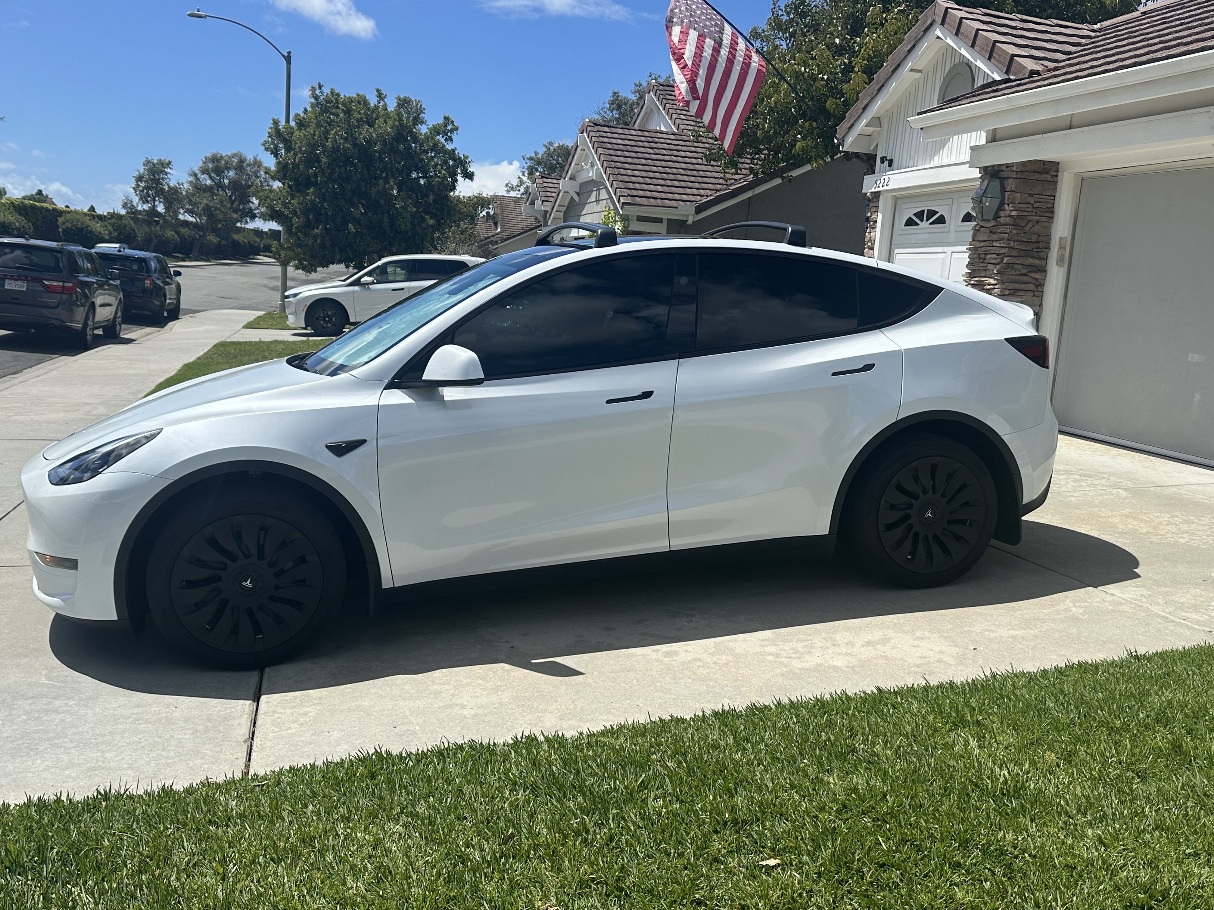 2024 Tesla Model Y Long Range