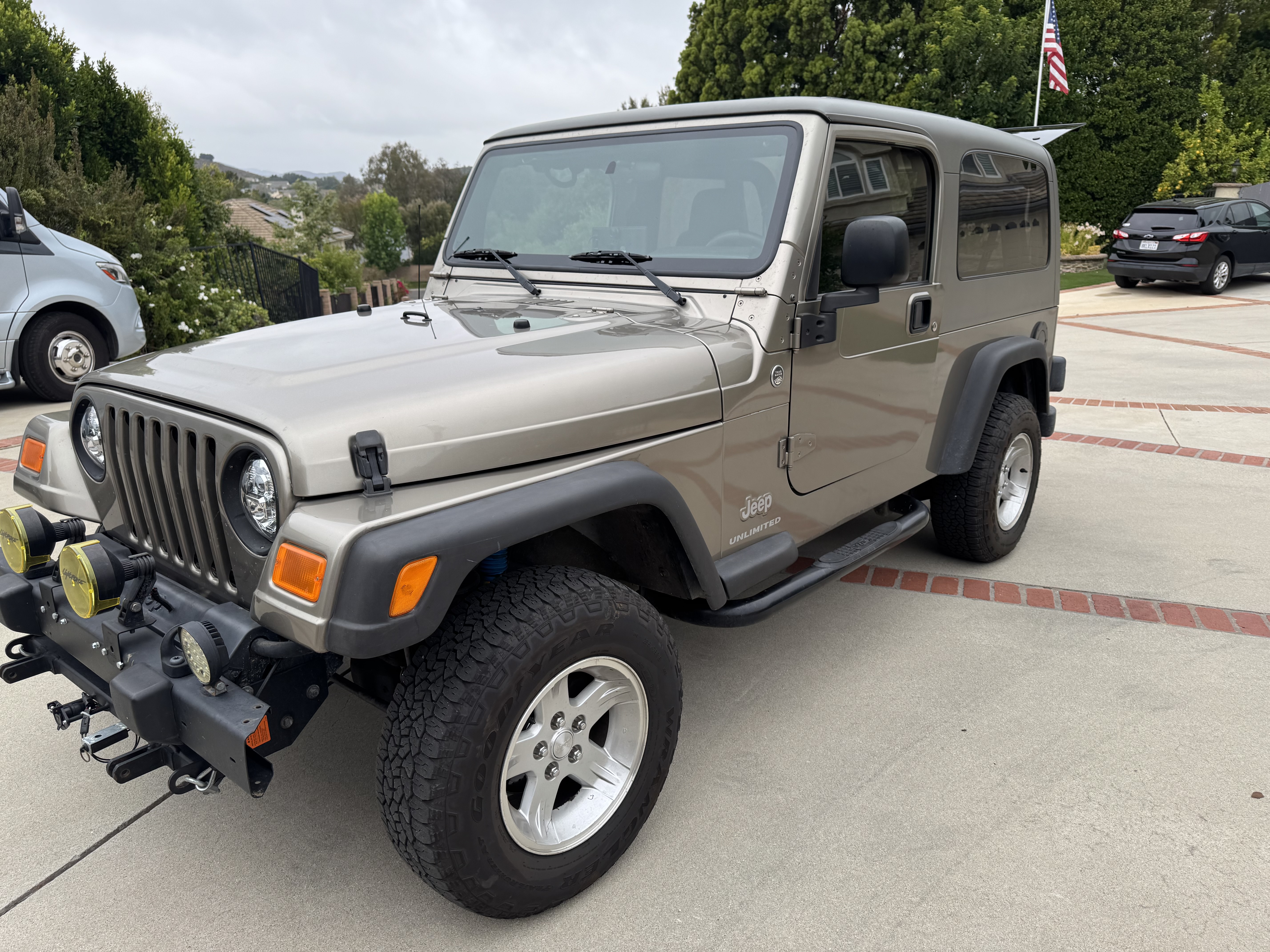 Used 2005 Jeep Wrangler Unlimited w/ Premium Audio Group