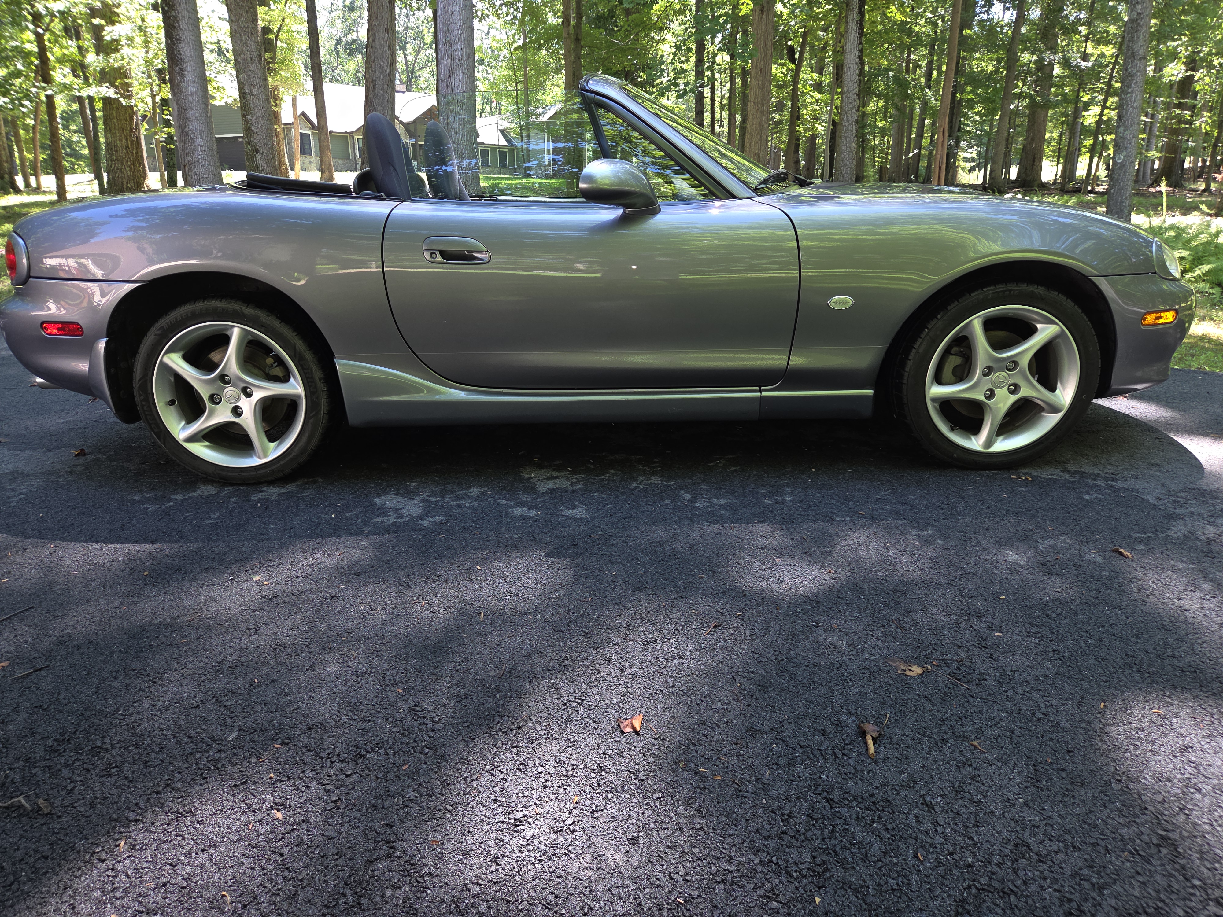 Used 2003 MAZDA MX-5 Miata Shinsen