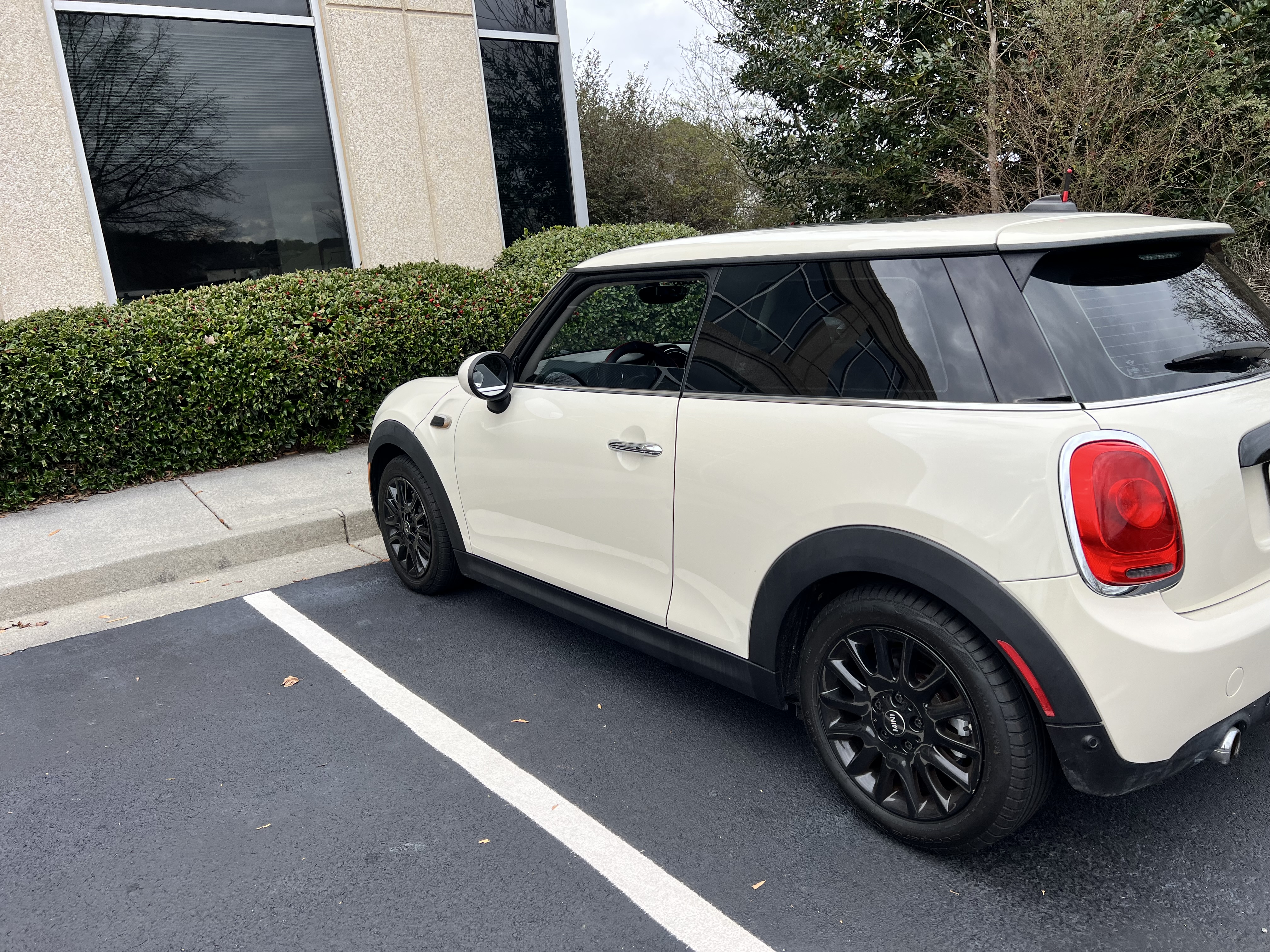 2018 MINI Cooper 2-Door Hardtop