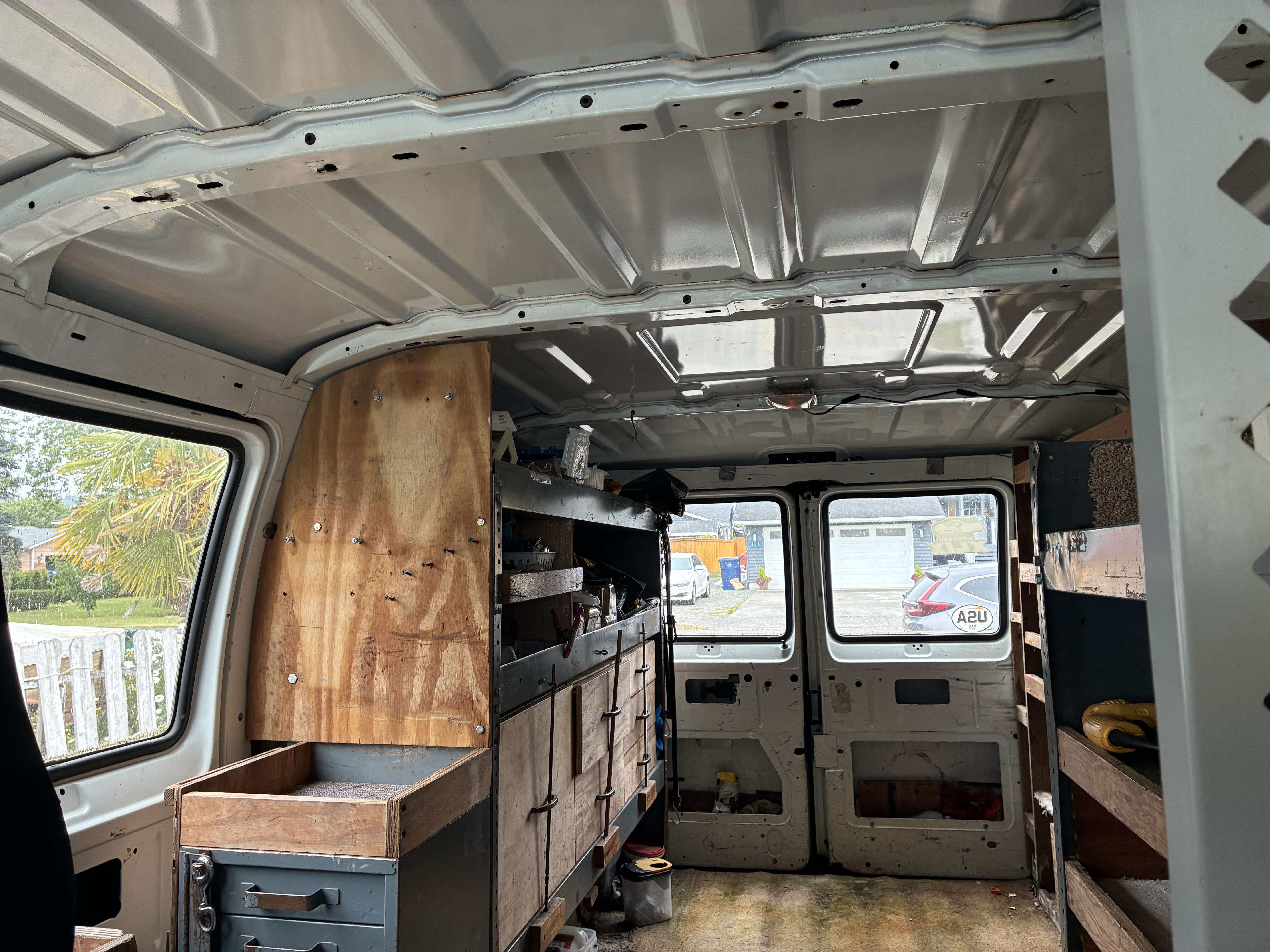 Dodge Ram Van 2002 photo 3