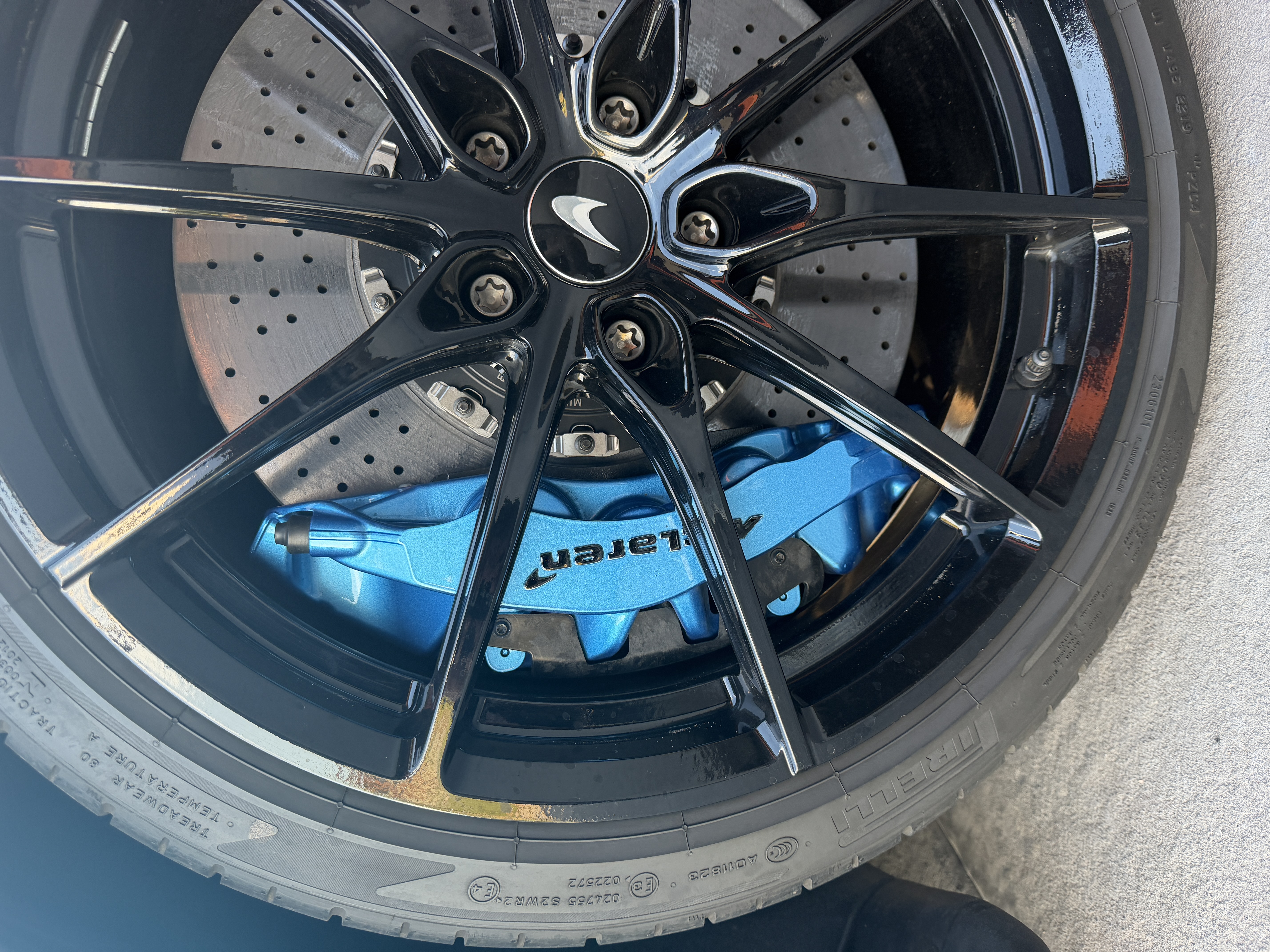 Used 2021 McLaren 765LT photo 20