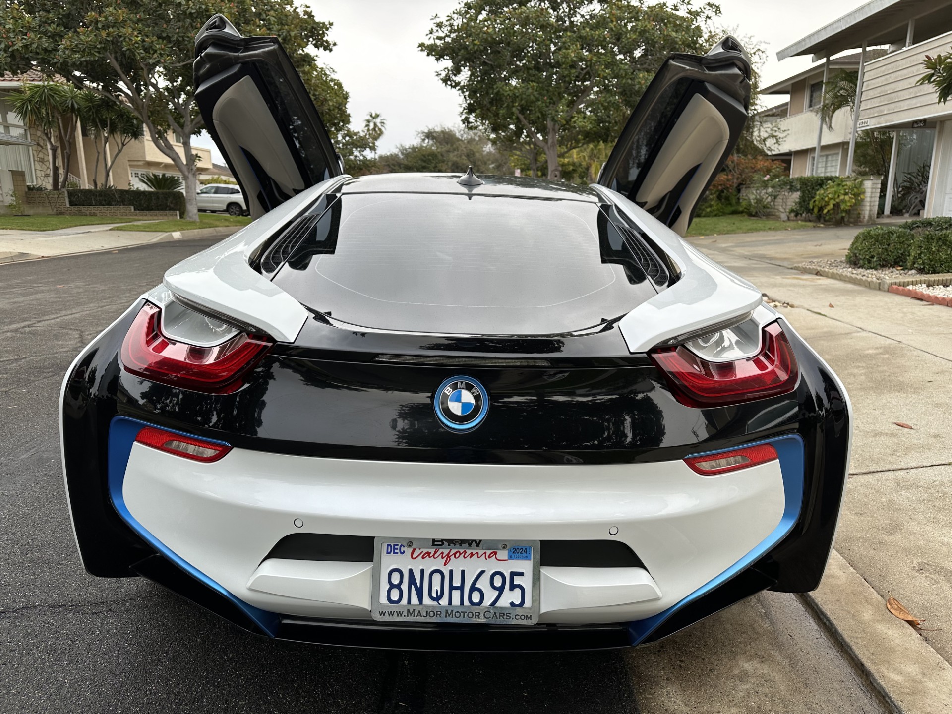 Used 2016 BMW i8