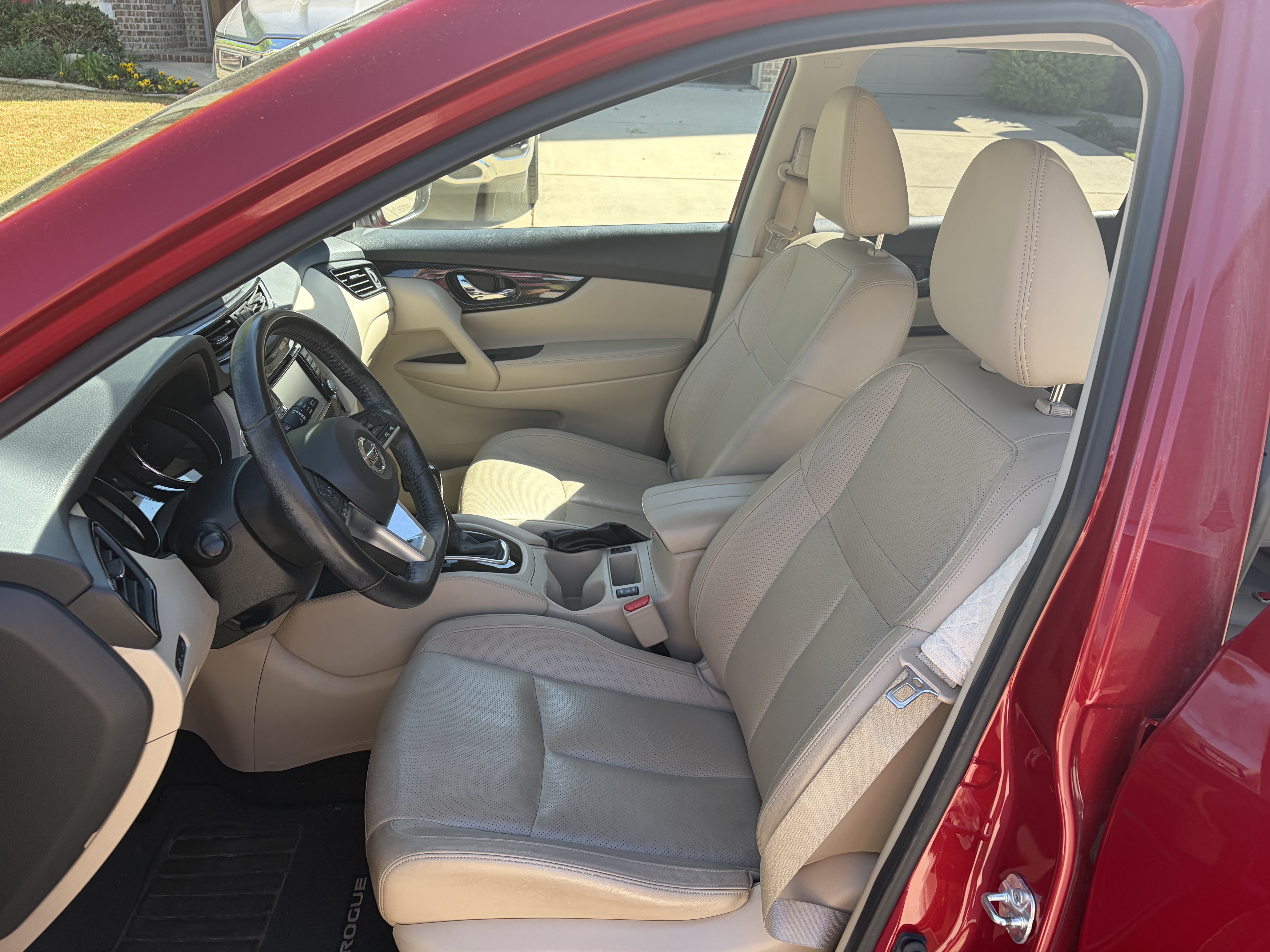 2017 Nissan Rogue SL