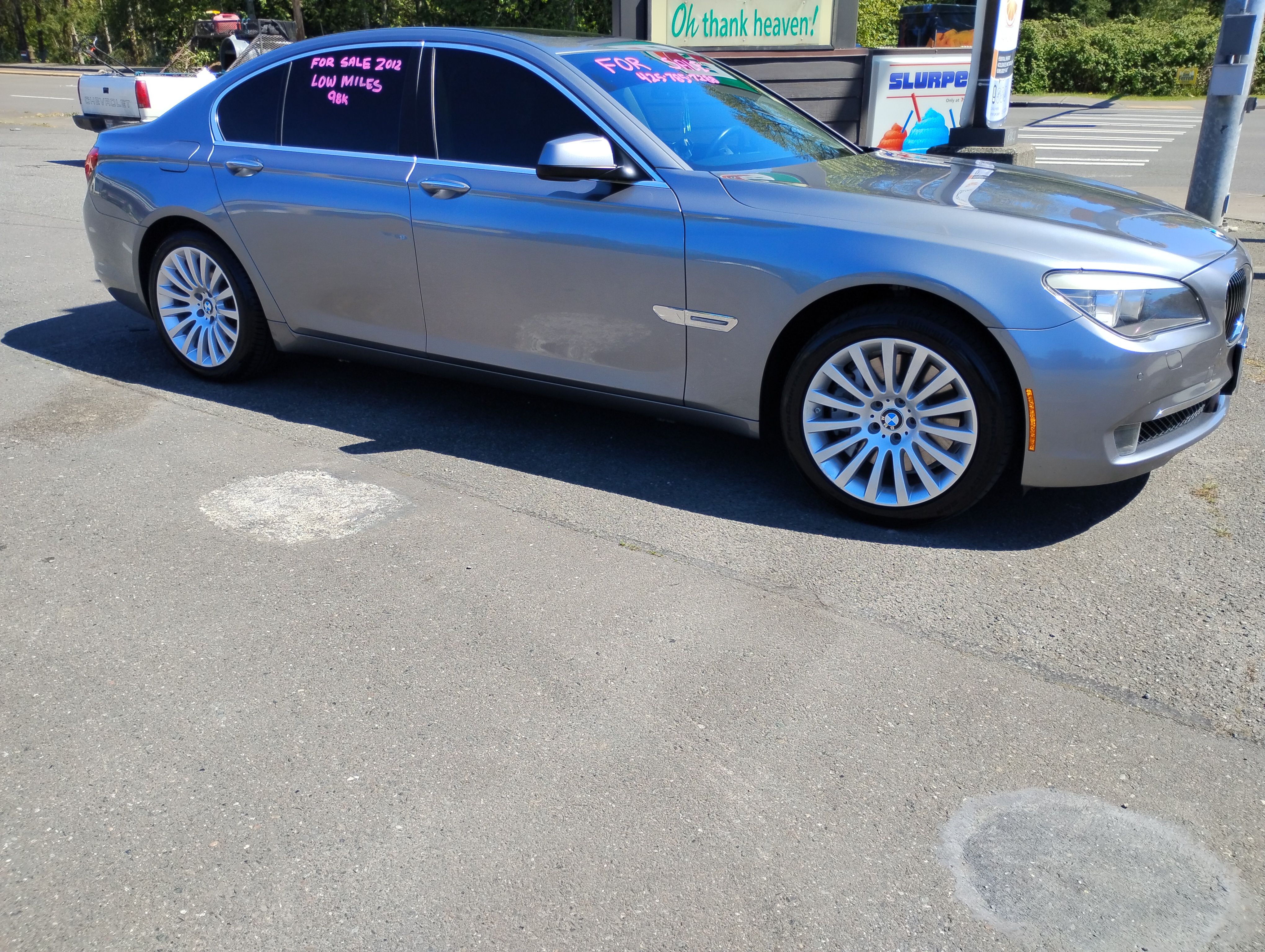2012 BMW 750i