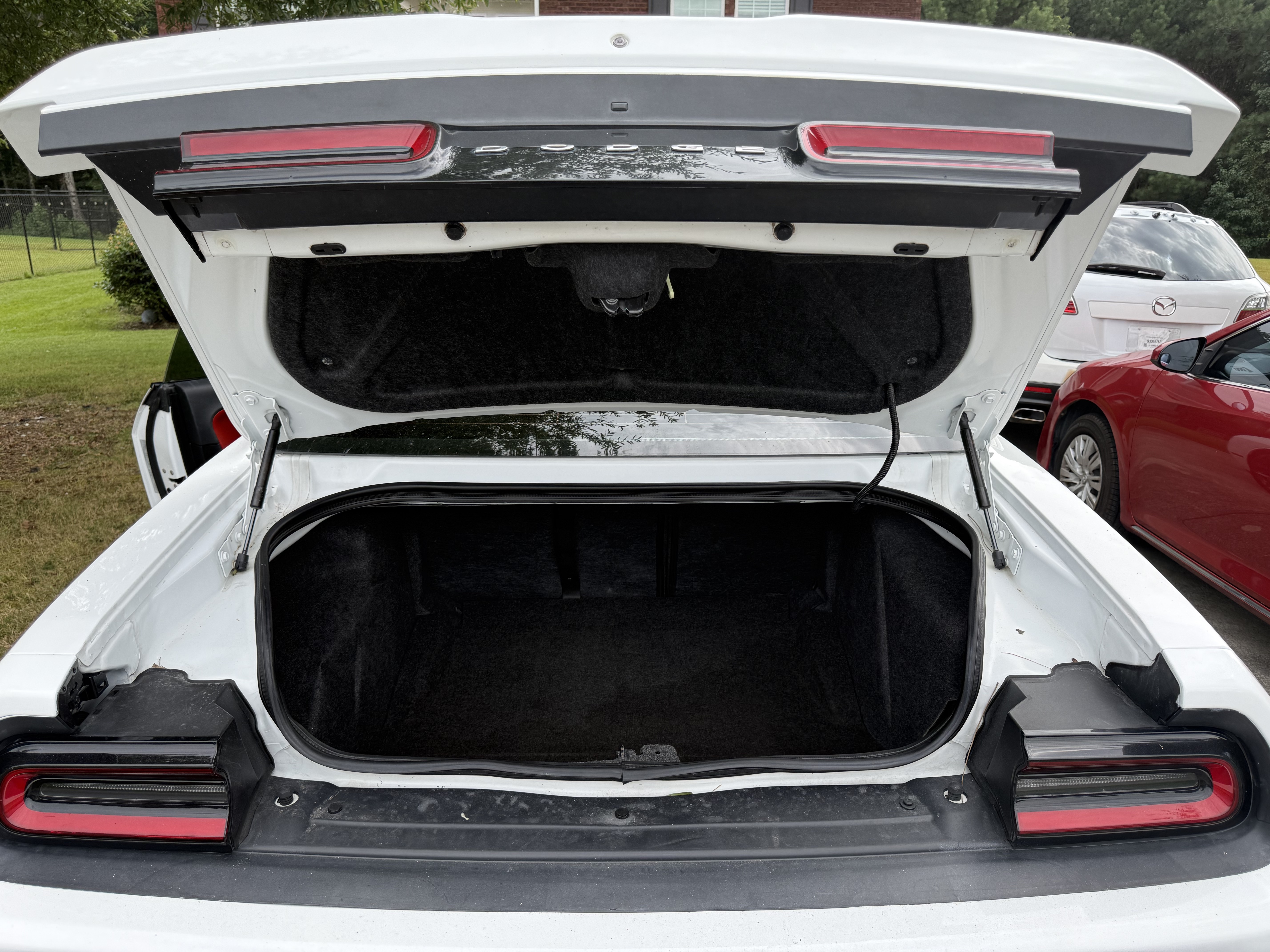 2018 Dodge Challenger SXT Plus