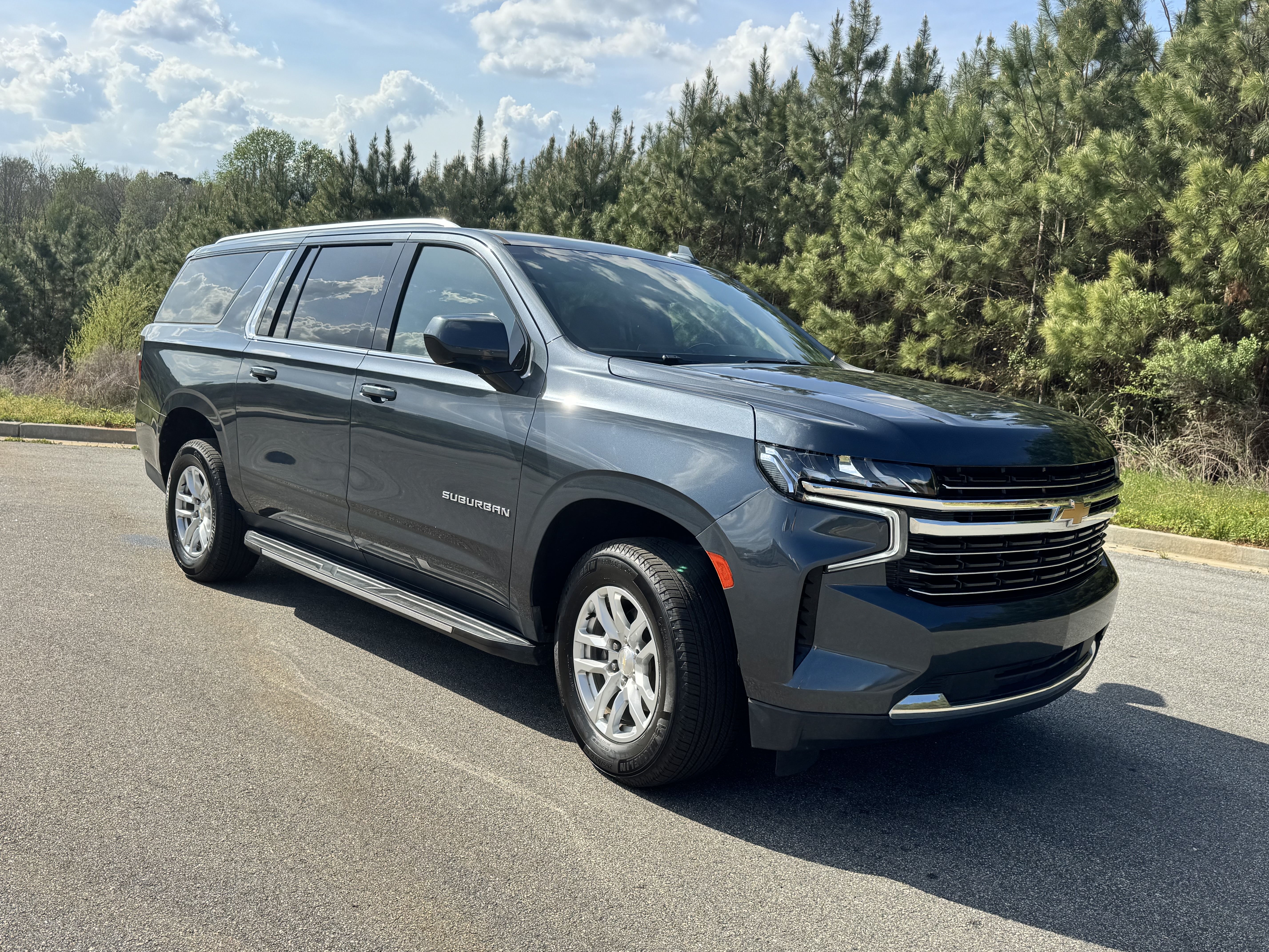 2021 Chevrolet Suburban LT