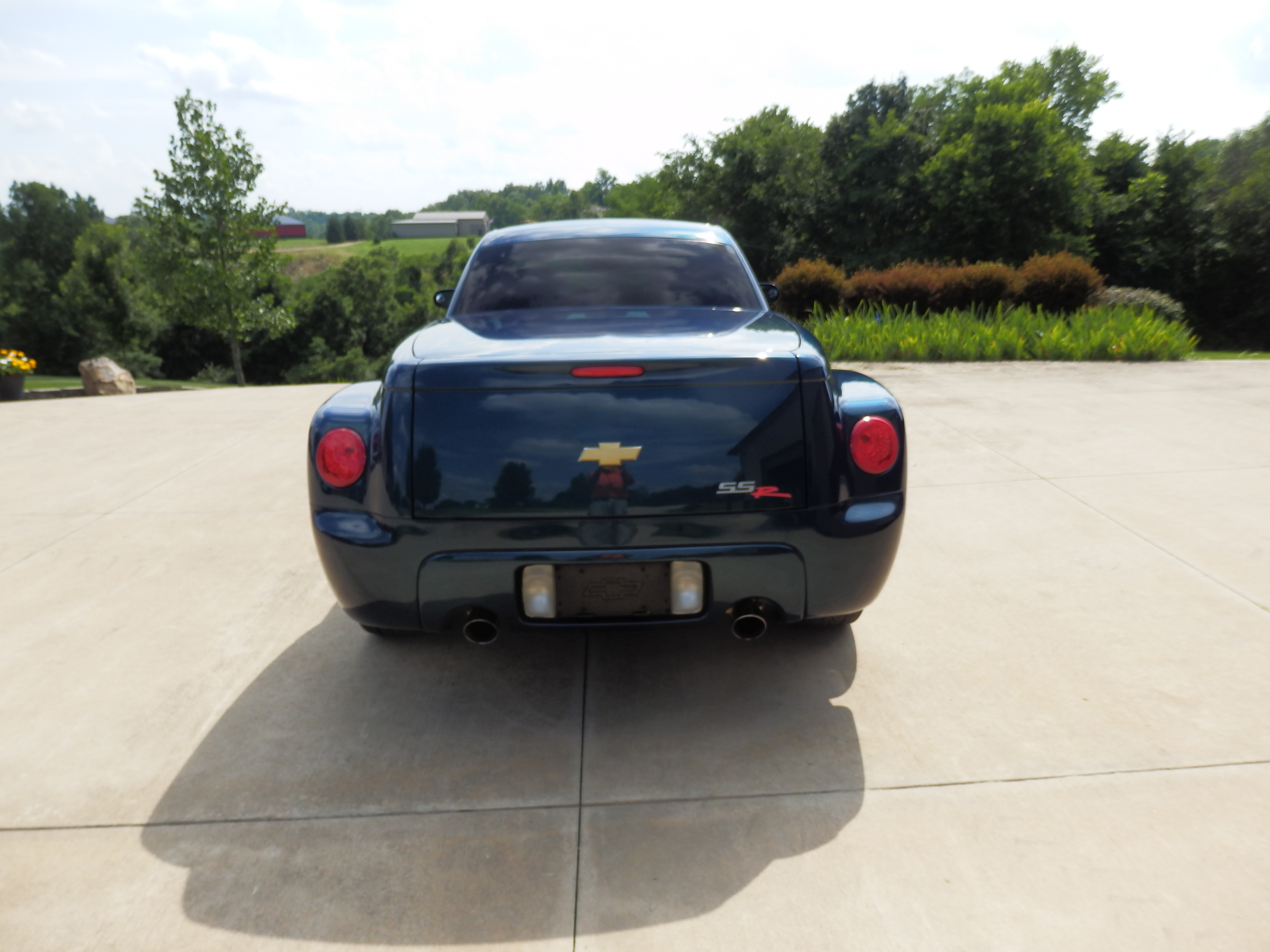Chevrolet Ssr 2005 photo 2