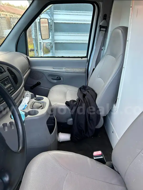 2000 Ford E-350 and Econoline 350 Super Duty