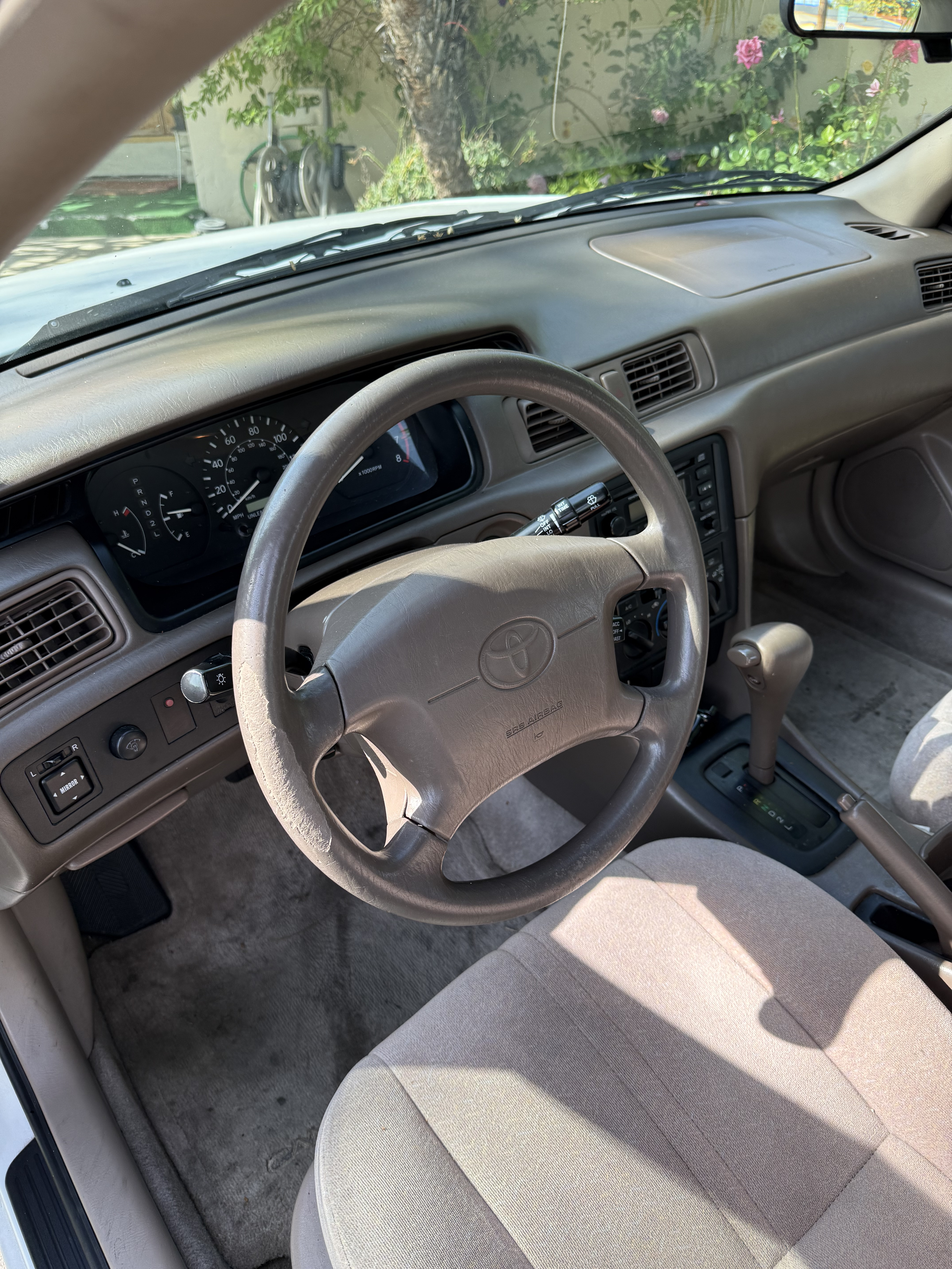 1999 Toyota Camry LE