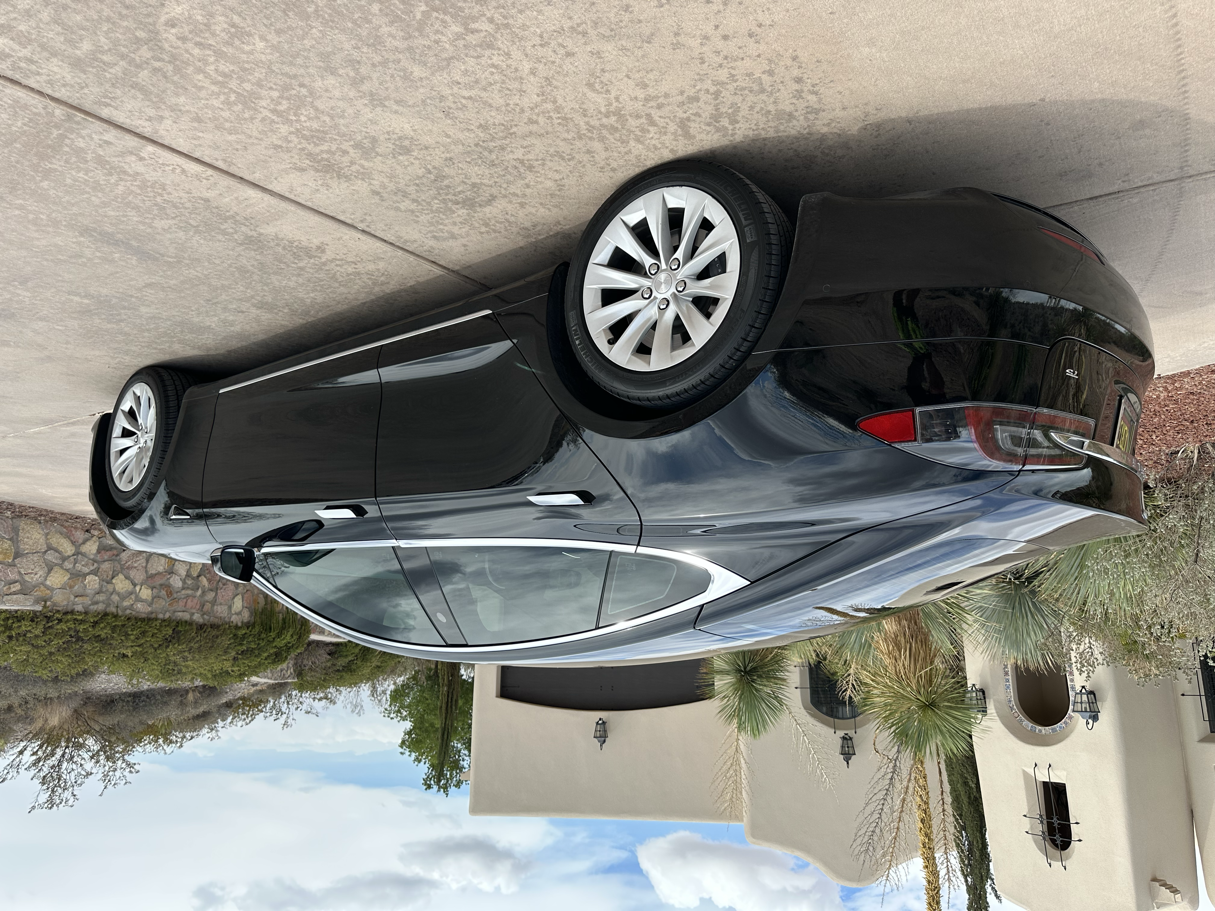 2017 Tesla Model S 75